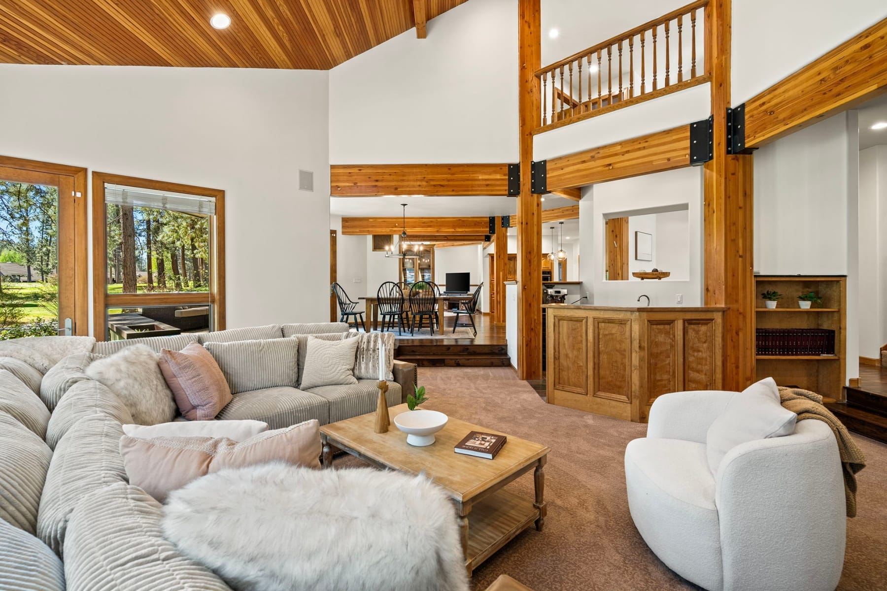  60766 Golf Village Loop Bend, OR 97702 - 物件實景