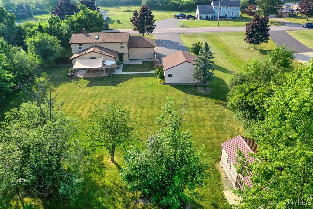 Lewiston, New York, 14092, United States, 4 Bedrooms Bedrooms, ,3 BathroomsBathrooms,Residential,For Sale,1916112
