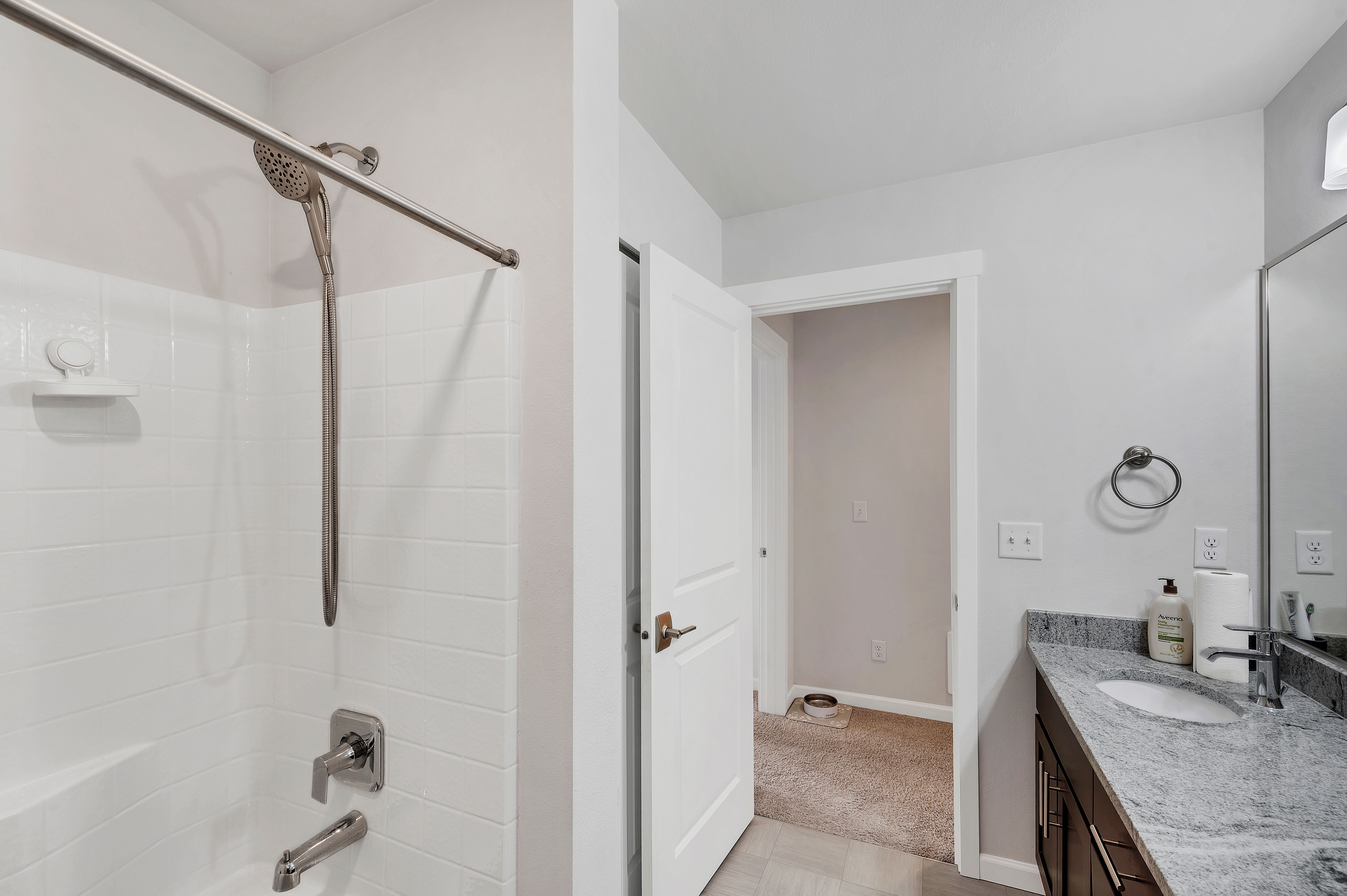  22328 88th Wy S Unit #P104, Kent, WA 98031 - 物件實景