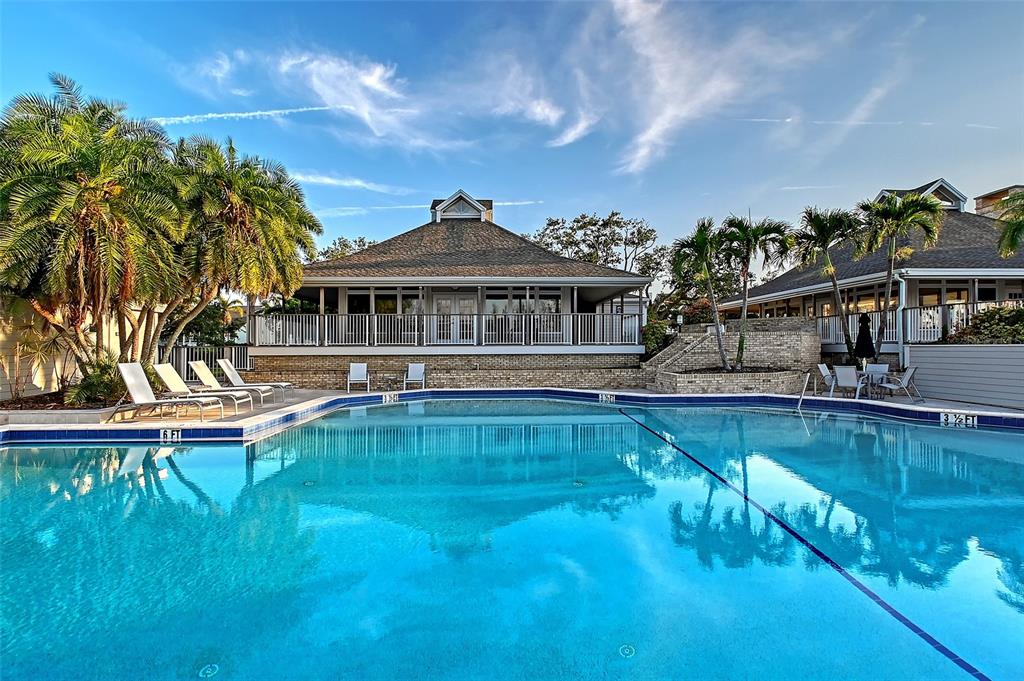 Bradenton, Florida, 34210, United States, 2 Bedrooms Bedrooms, ,3 BathroomsBathrooms,Residential,For Sale,1793424