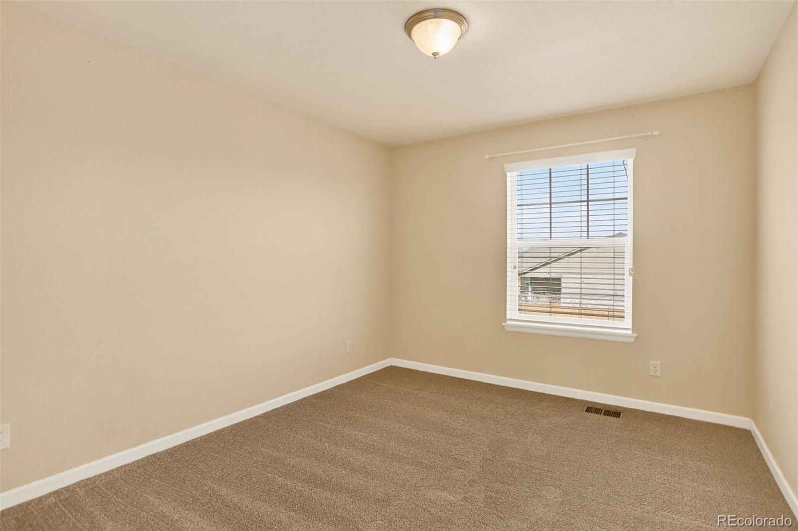 Aurora, Colorado, 80018, United States, 4 Bedrooms Bedrooms, ,3 BathroomsBathrooms,Residential,For Sale,1949801