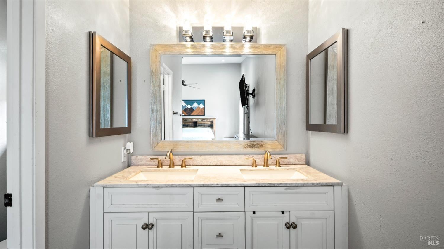 Oakley, California, 94561, United States, 3 Bedrooms Bedrooms, ,2 BathroomsBathrooms,Residential,For Sale,1882790