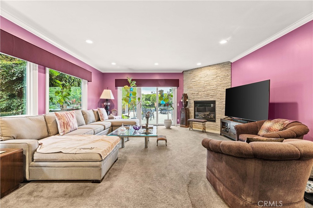 Encino, California, 91436, United States, 6 Bedrooms Bedrooms, ,7 BathroomsBathrooms,Residential,For Sale,1974550