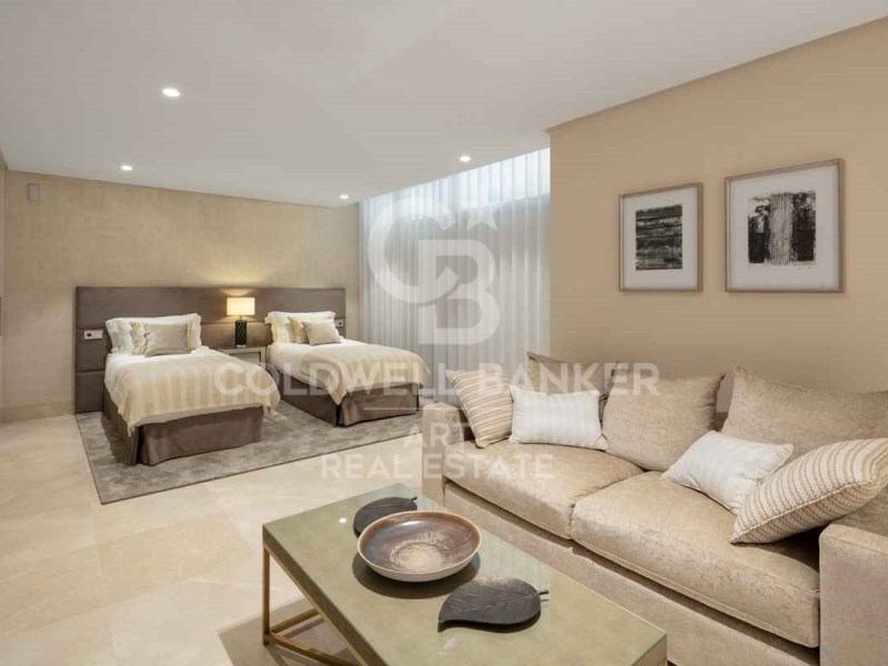 Benahavís, Andalusia, ES, 7 Bedrooms Bedrooms, ,8 BathroomsBathrooms,Residential,For Sale,1817389