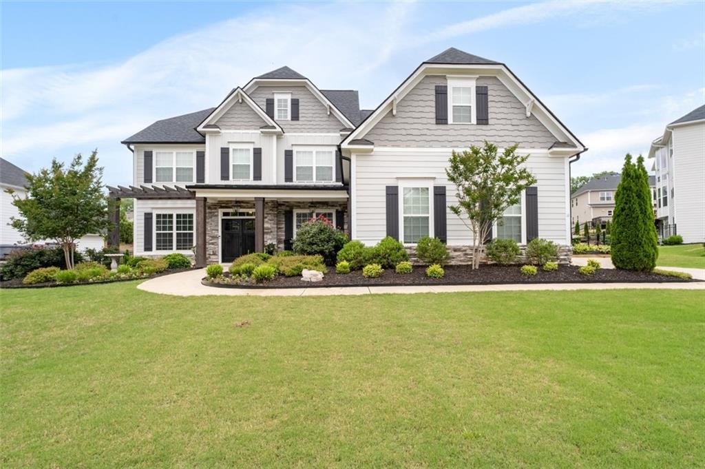 Cumming, Georgia, 30028, United States, 5 Bedrooms Bedrooms, ,4 BathroomsBathrooms,Residential,For Sale,1828216