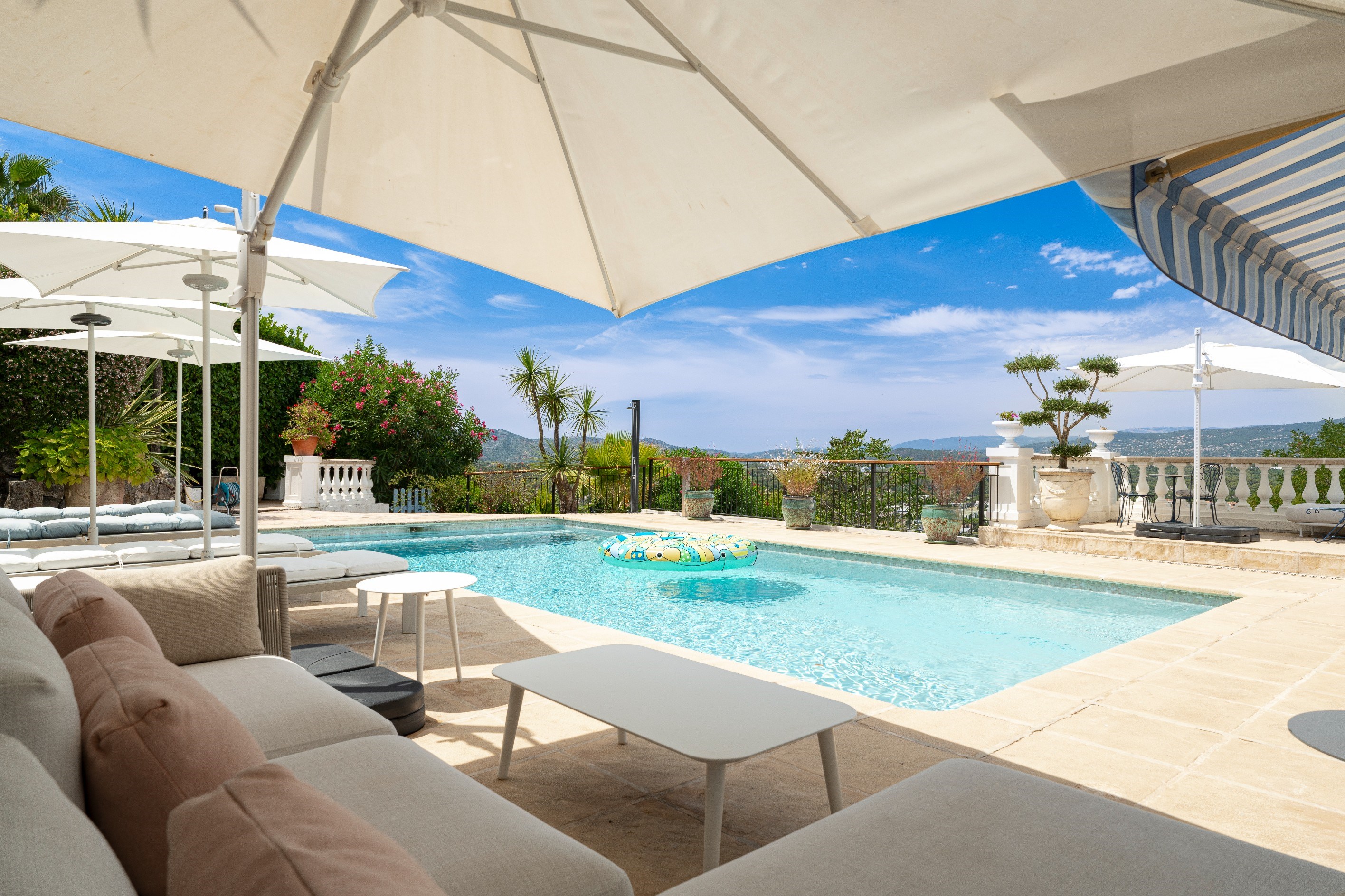  Exceptional property for sale in Mougins, panoramic views, close to the village - 物件實景