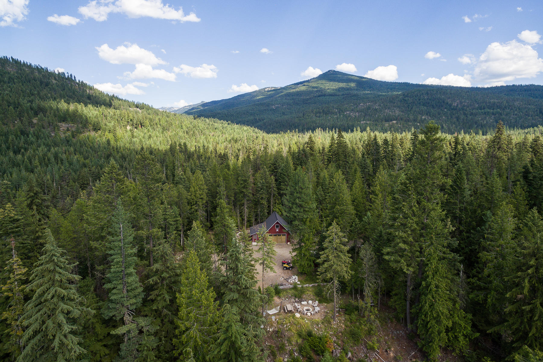 Coolin, Idaho, 83821, United States, 2 Bedrooms Bedrooms, ,1 BathroomBathrooms,Residential,For Sale,1921684