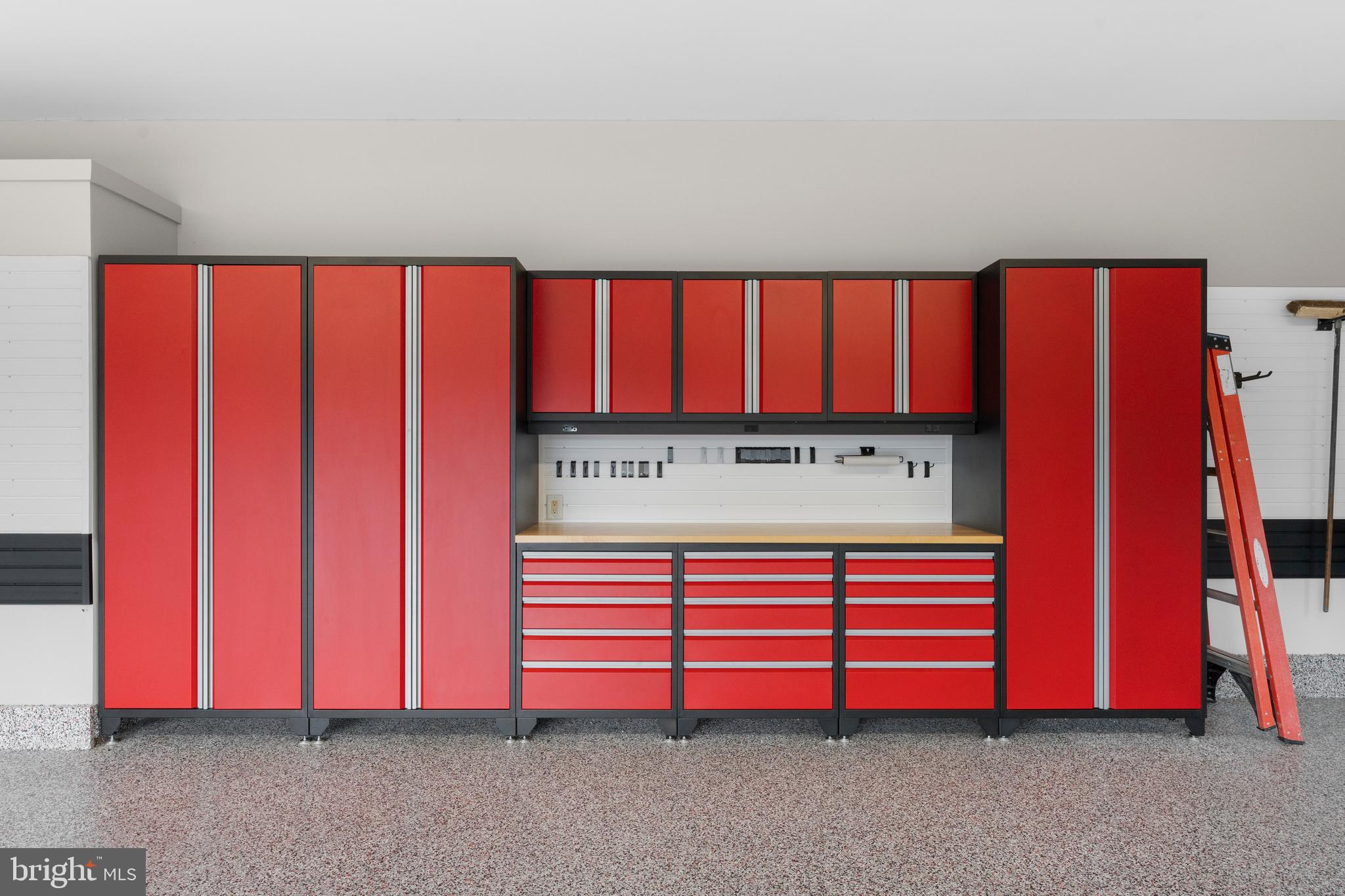 Reva, Virginia, 22735, United States, 4 Bedrooms Bedrooms, ,4 BathroomsBathrooms,Residential,For Sale,1983149