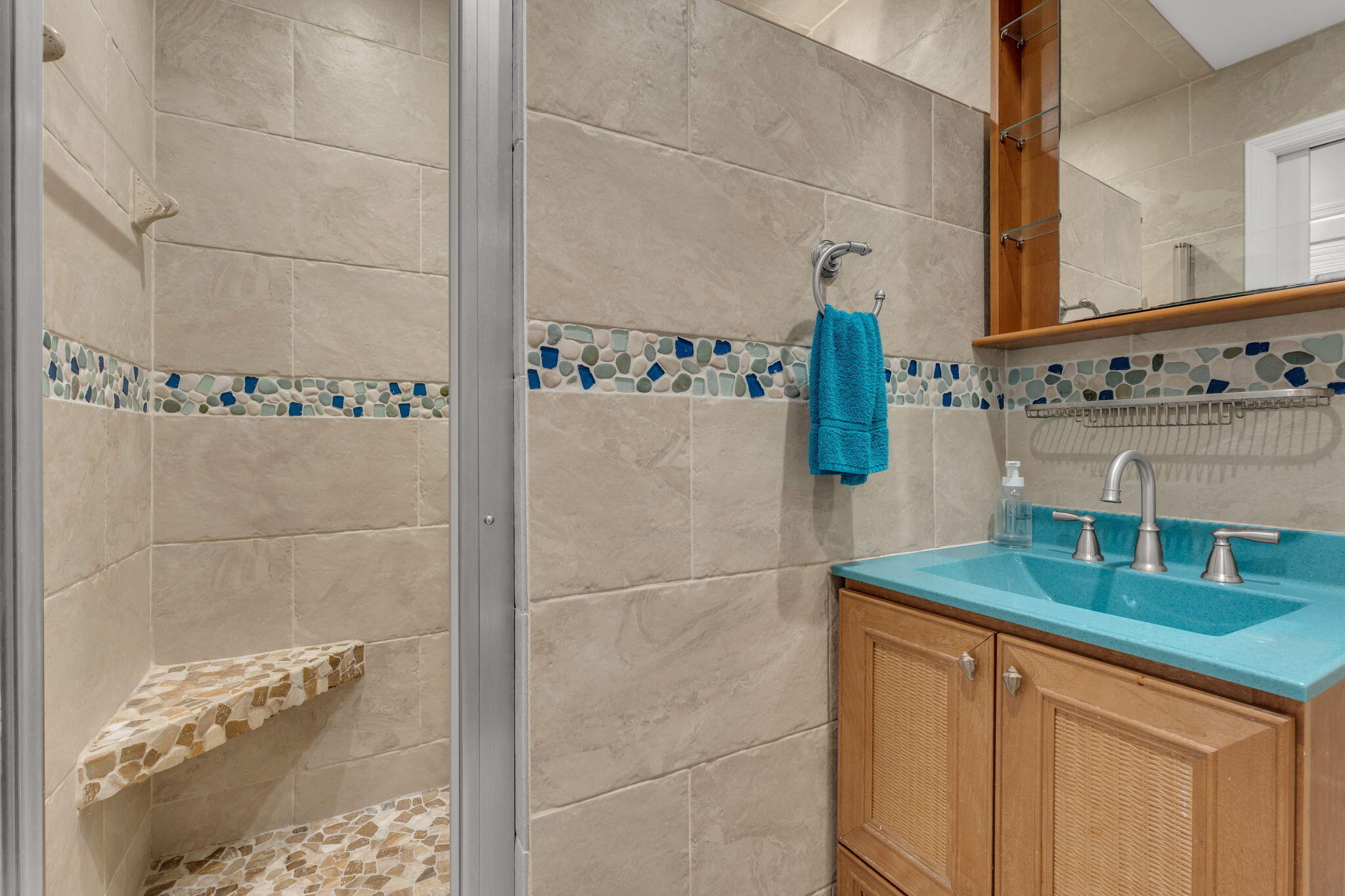 KEY LARGO, Florida, 33037, United States, 3 Bedrooms Bedrooms, ,2 BathroomsBathrooms,Residential,For Sale,1779251