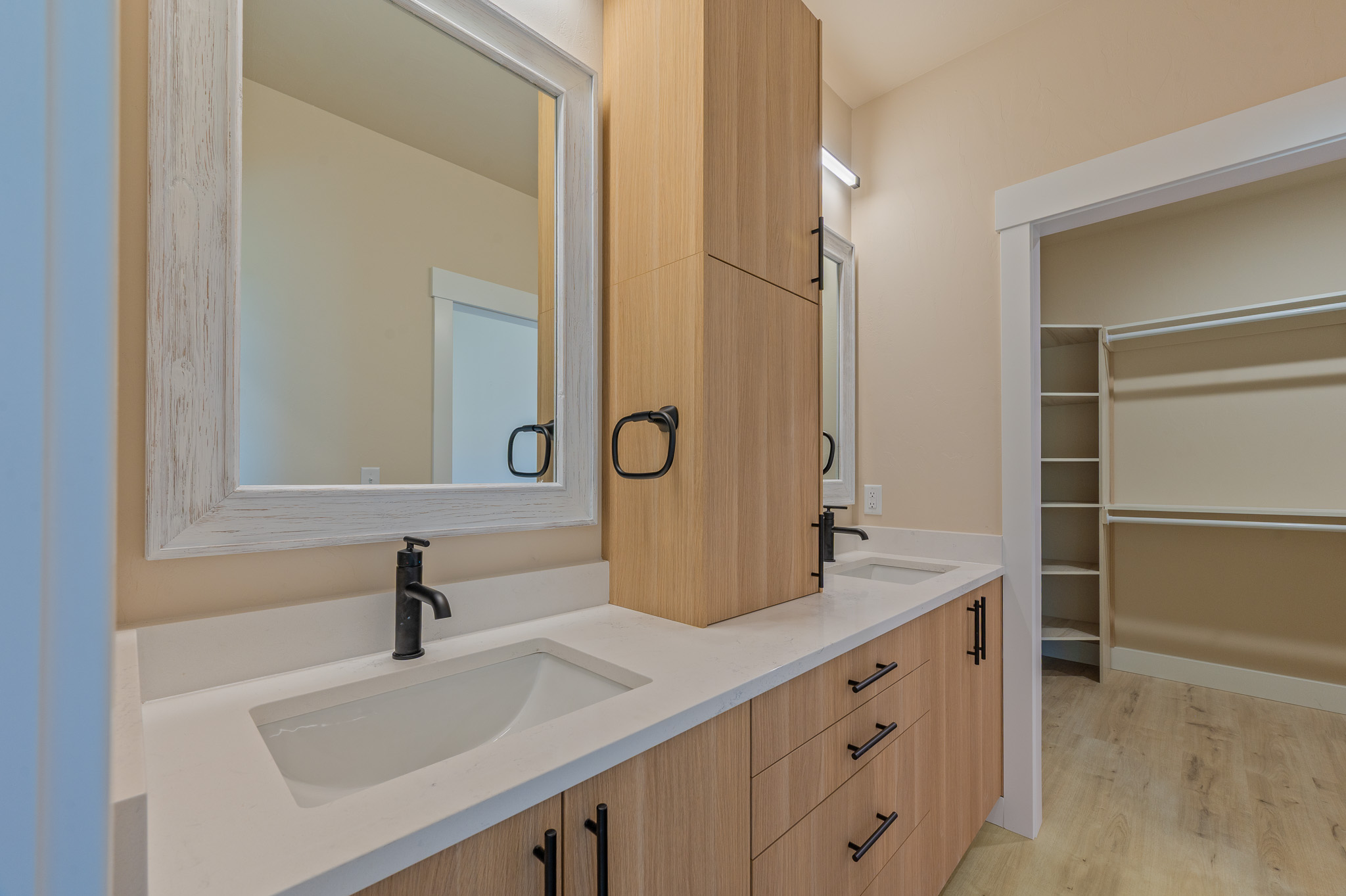 East Helena, Montana, 59635, United States, 4 Bedrooms Bedrooms, ,2 BathroomsBathrooms,Residential,For Sale,1976463