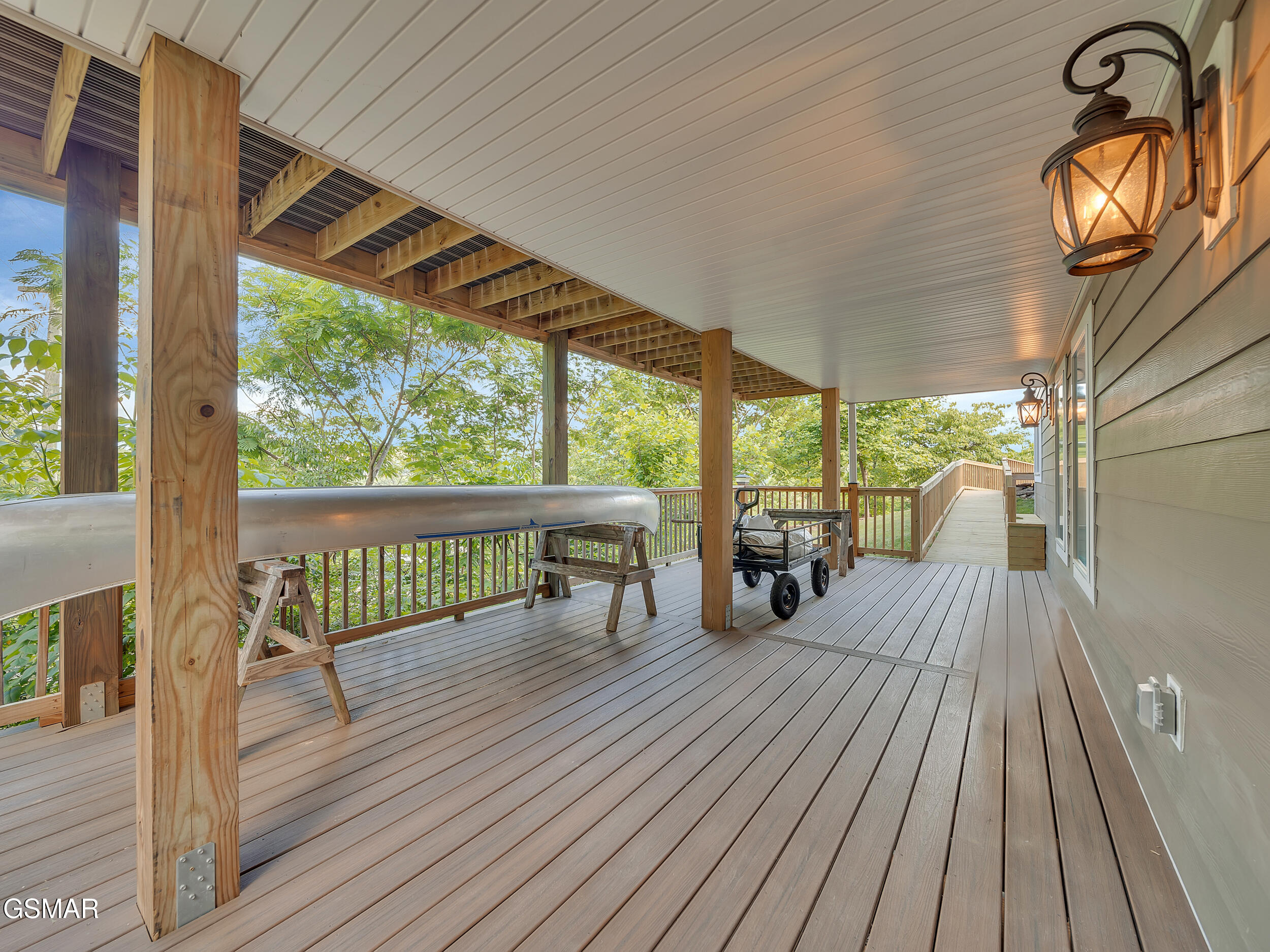 Gatlinburg, Tennessee, 37738, United States, 3 Bedrooms Bedrooms, ,4 BathroomsBathrooms,Residential,For Sale,1979839