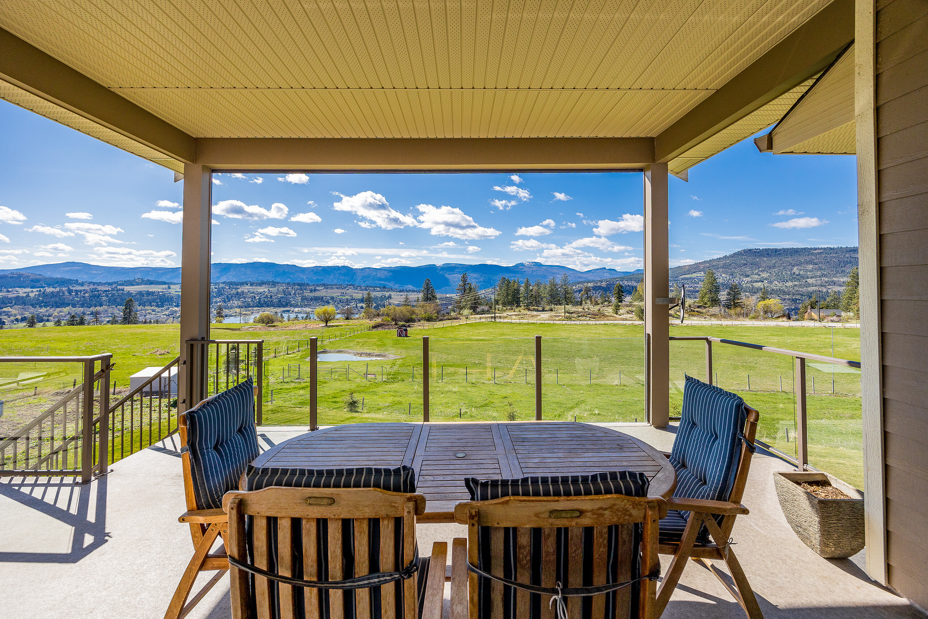  Lakeview Estate - 物件實景