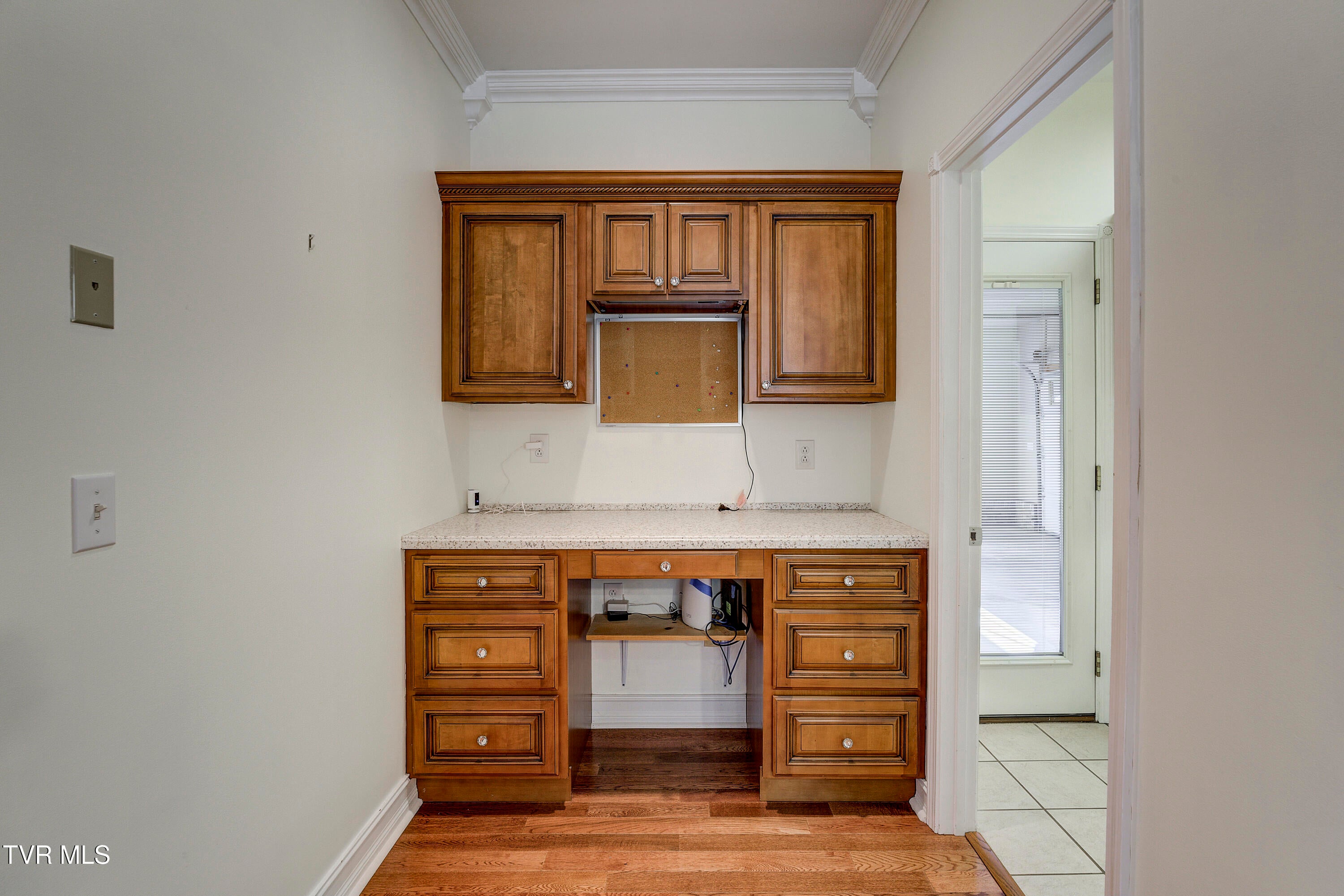 Bristol, Tennessee, 37620, United States, 4 Bedrooms Bedrooms, ,4 BathroomsBathrooms,Residential,For Sale,2001712