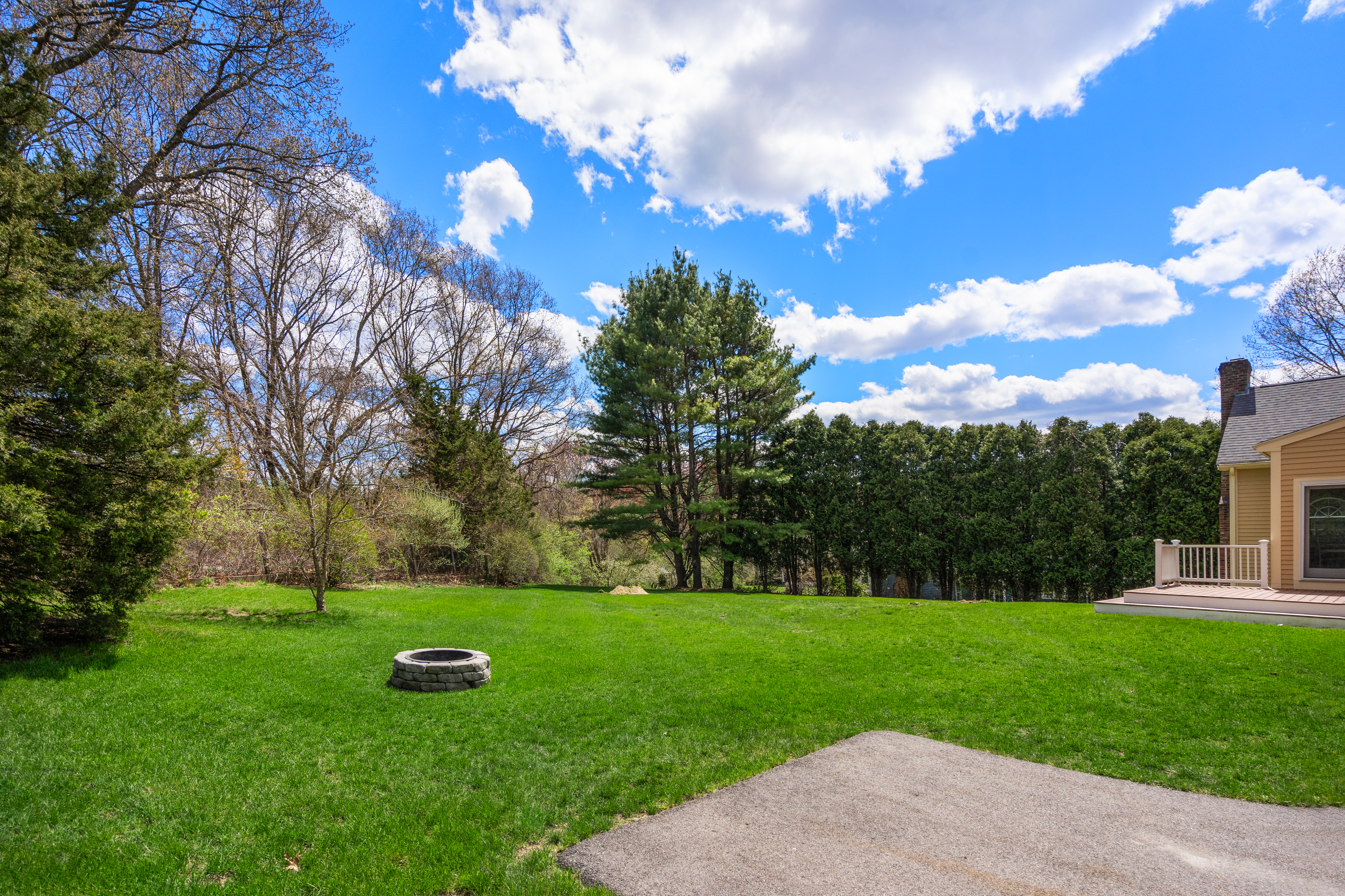  41 York Road, Wayland, MA 01778 - 物件實景