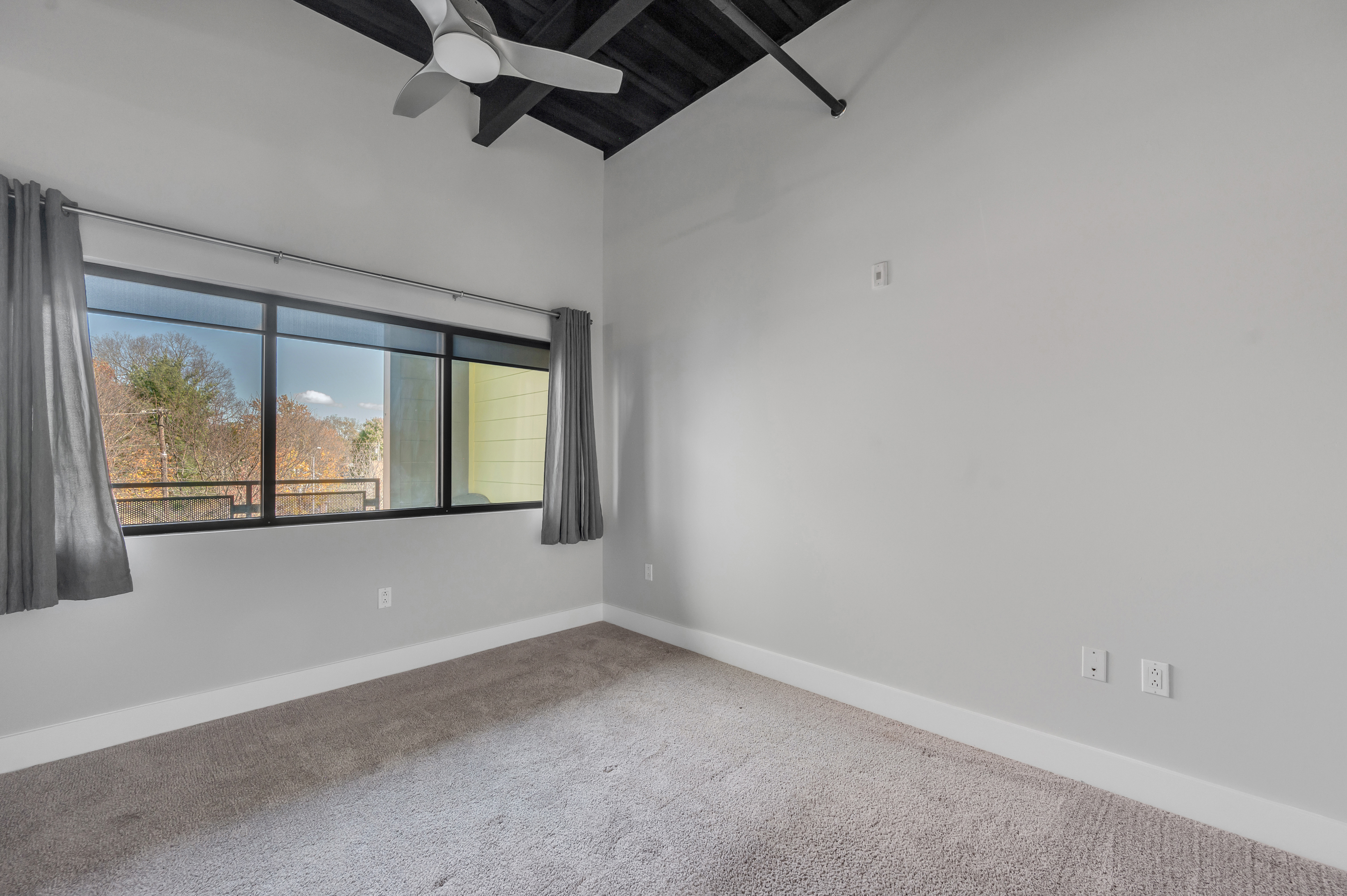  350 E Short Street #307 - 物件實景