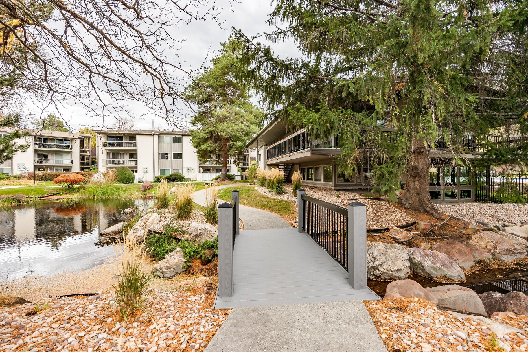  Elegant Single-Level Living in Gated Waterbury Community - 物件實景