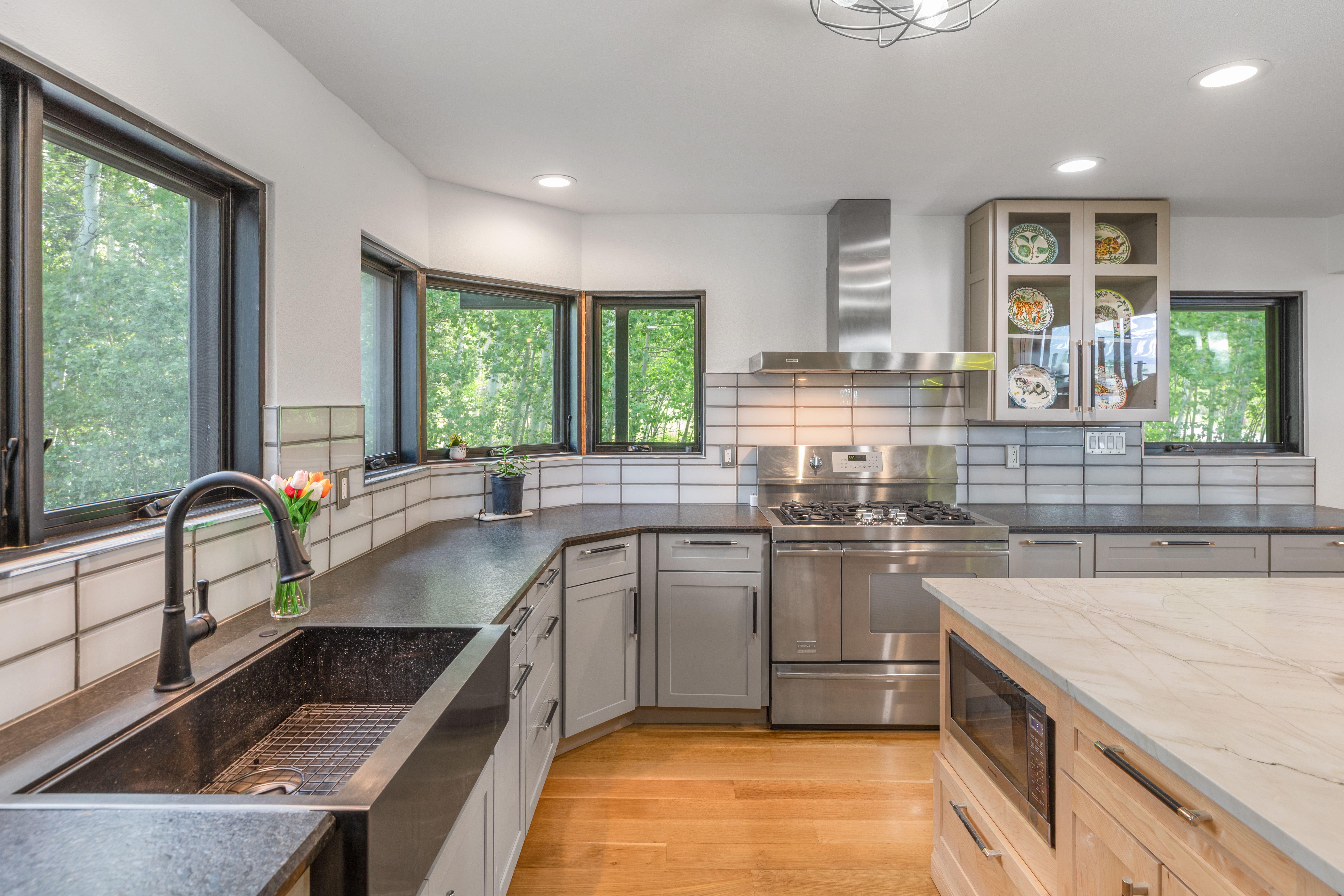  Secluded 4 Bed / 4 Bath Telluride Property - 物件實景