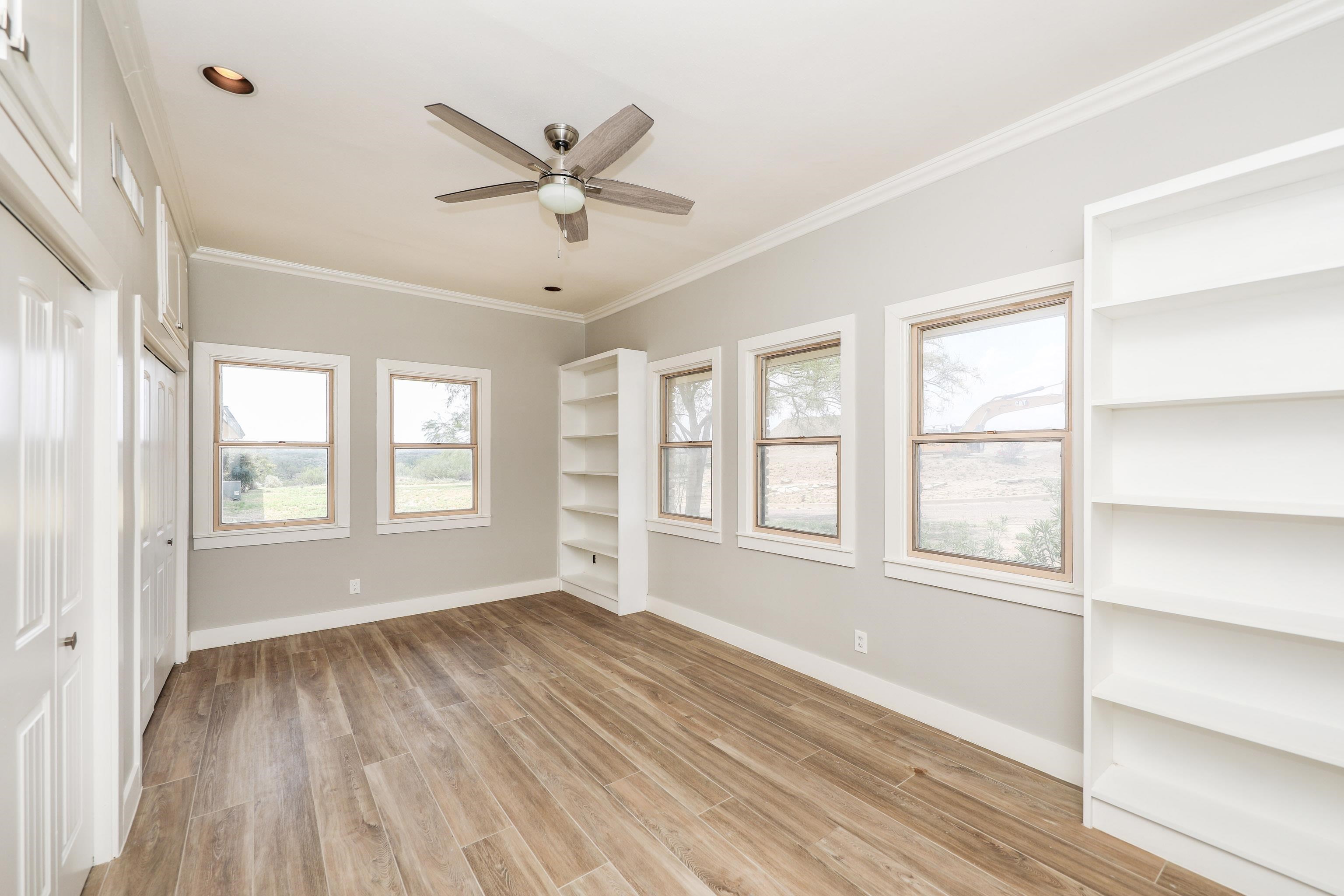 LAREDO, Texas, 78040, United States, 3 Bedrooms Bedrooms, ,3 BathroomsBathrooms,Residential,For Sale,1868916