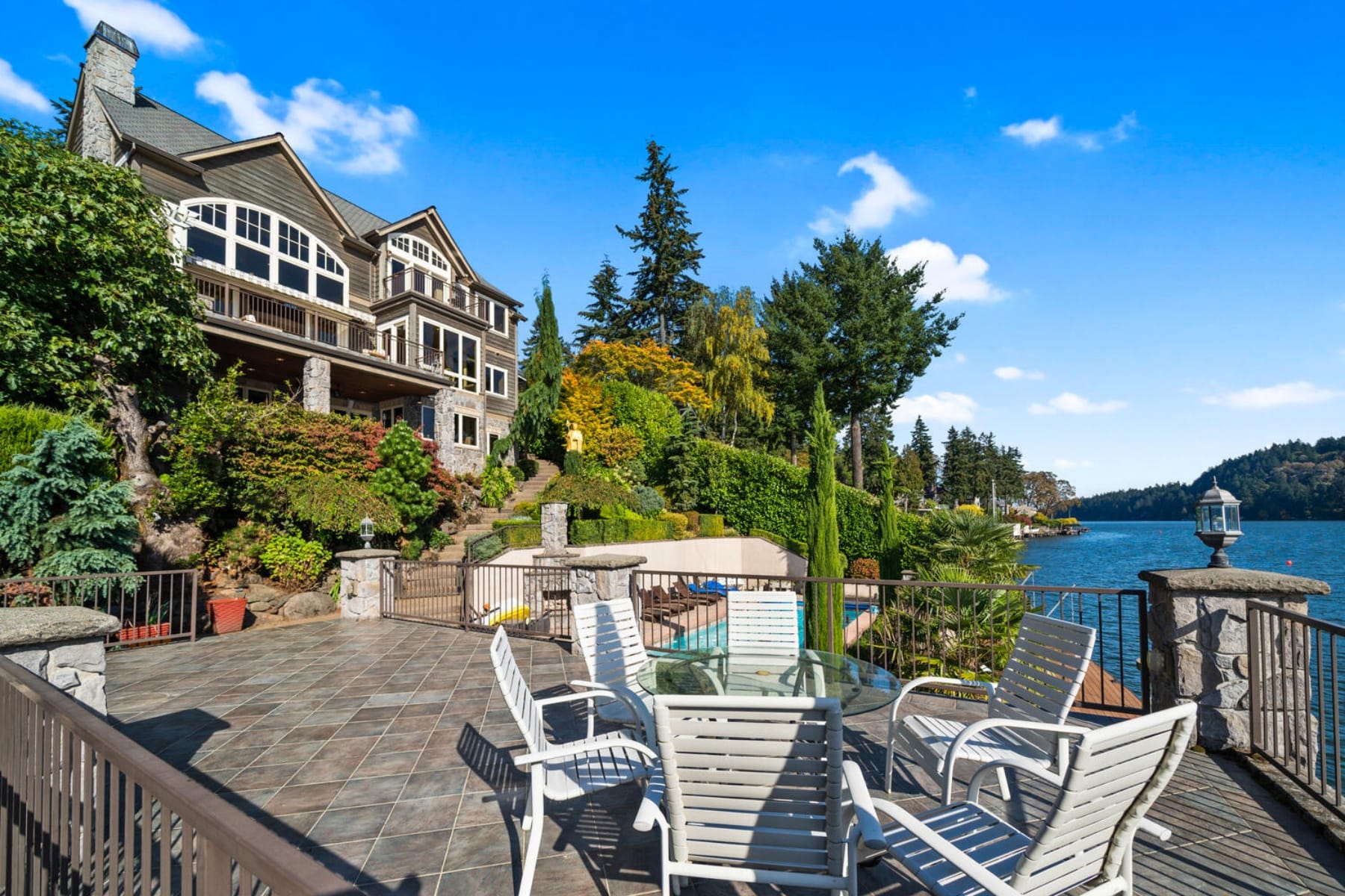  3142 LAKEVIEW BLVD Lake Oswego, OR 97035 - 物件實景