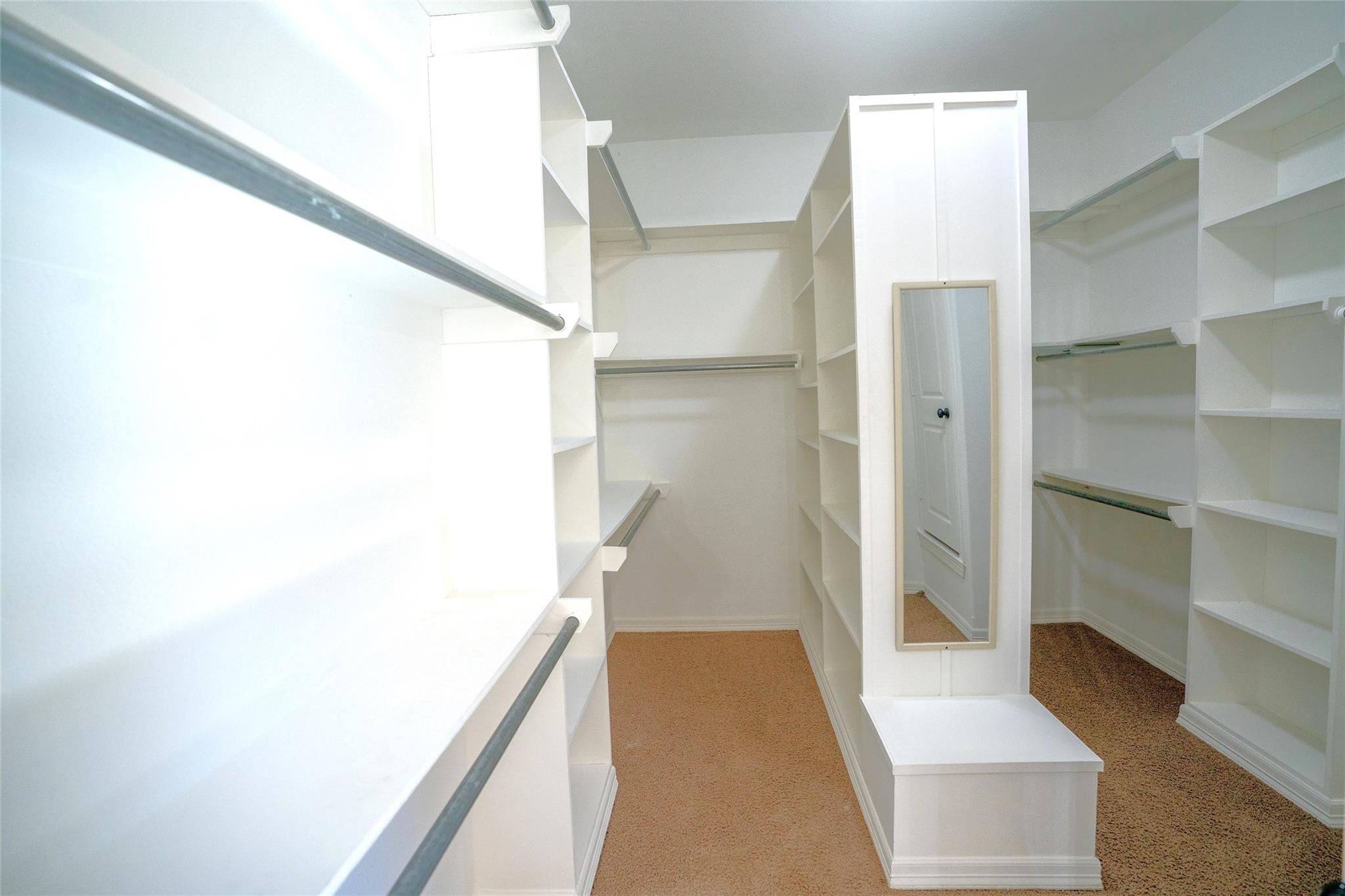 Paris, Texas, 75462, United States, 4 Bedrooms Bedrooms, ,4 BathroomsBathrooms,Residential,For Sale,1979058