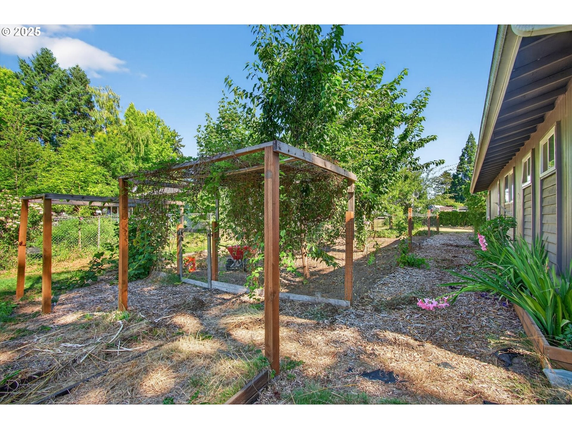 BattleGround, Washington, 98604, United States, 3 Bedrooms Bedrooms, ,2 BathroomsBathrooms,Residential,For Sale,1937806