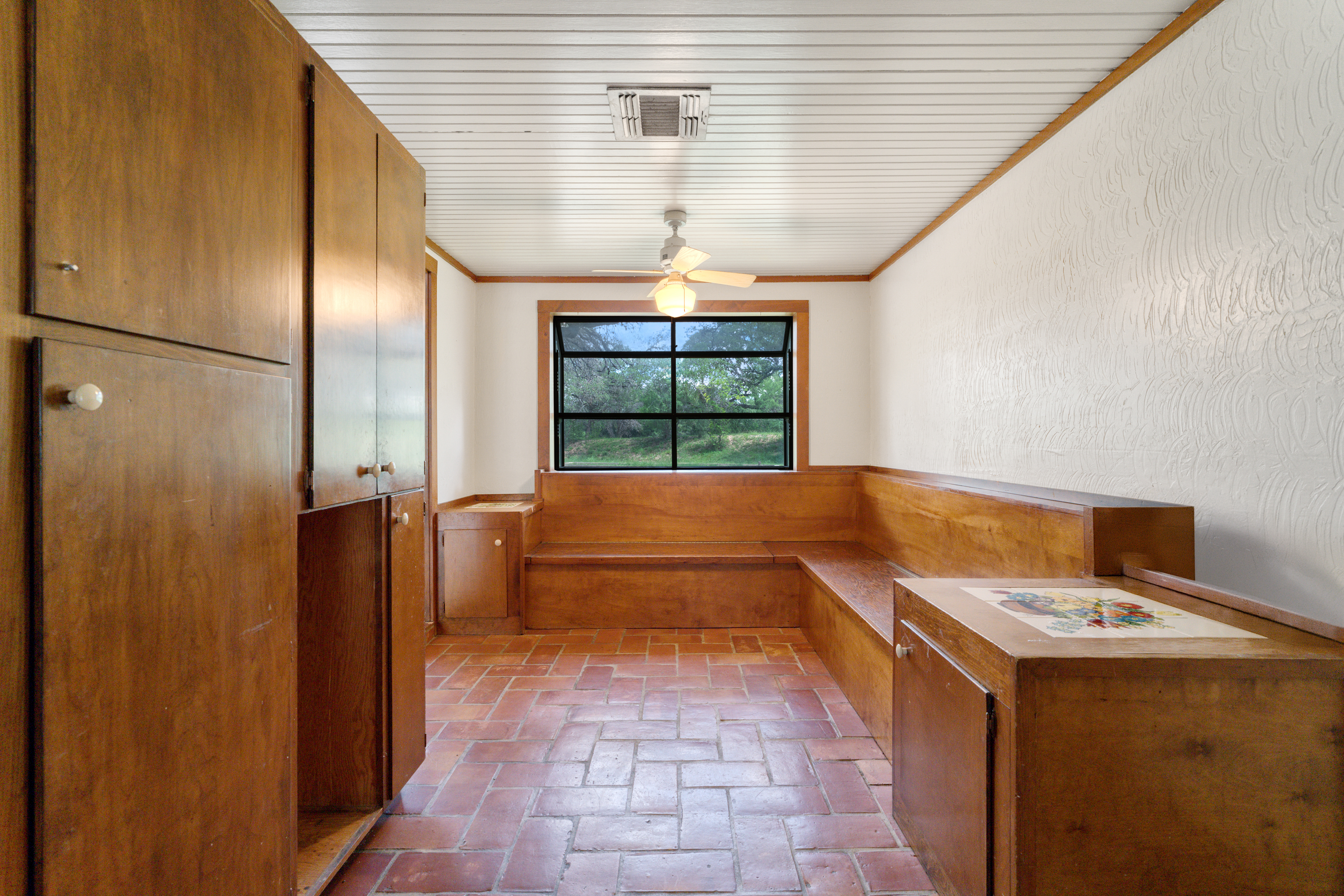  Timeless Estate in the Heart of Hill Country Village - 物件實景