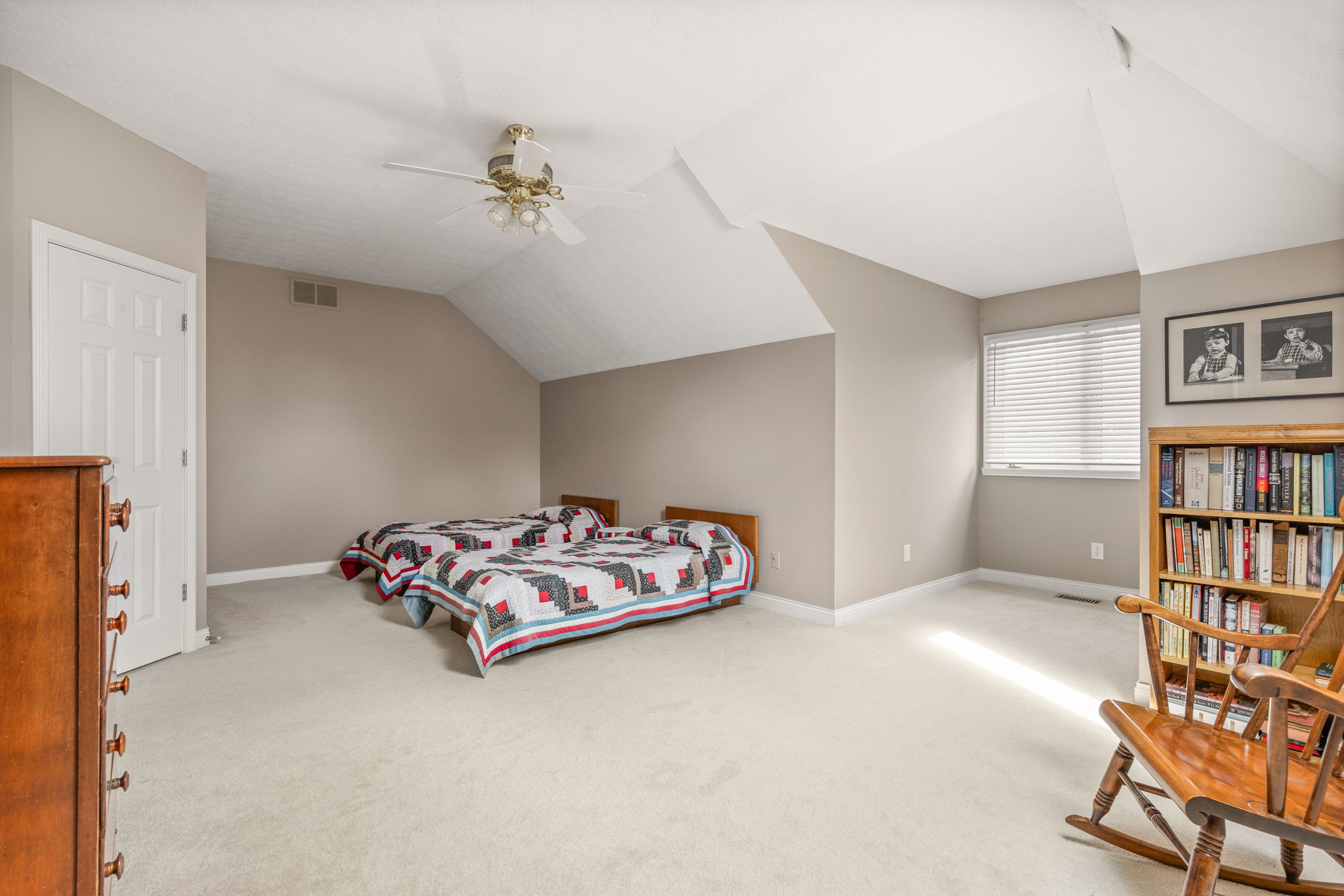  Meticulously Maintained Zionsville Home - 物件實景