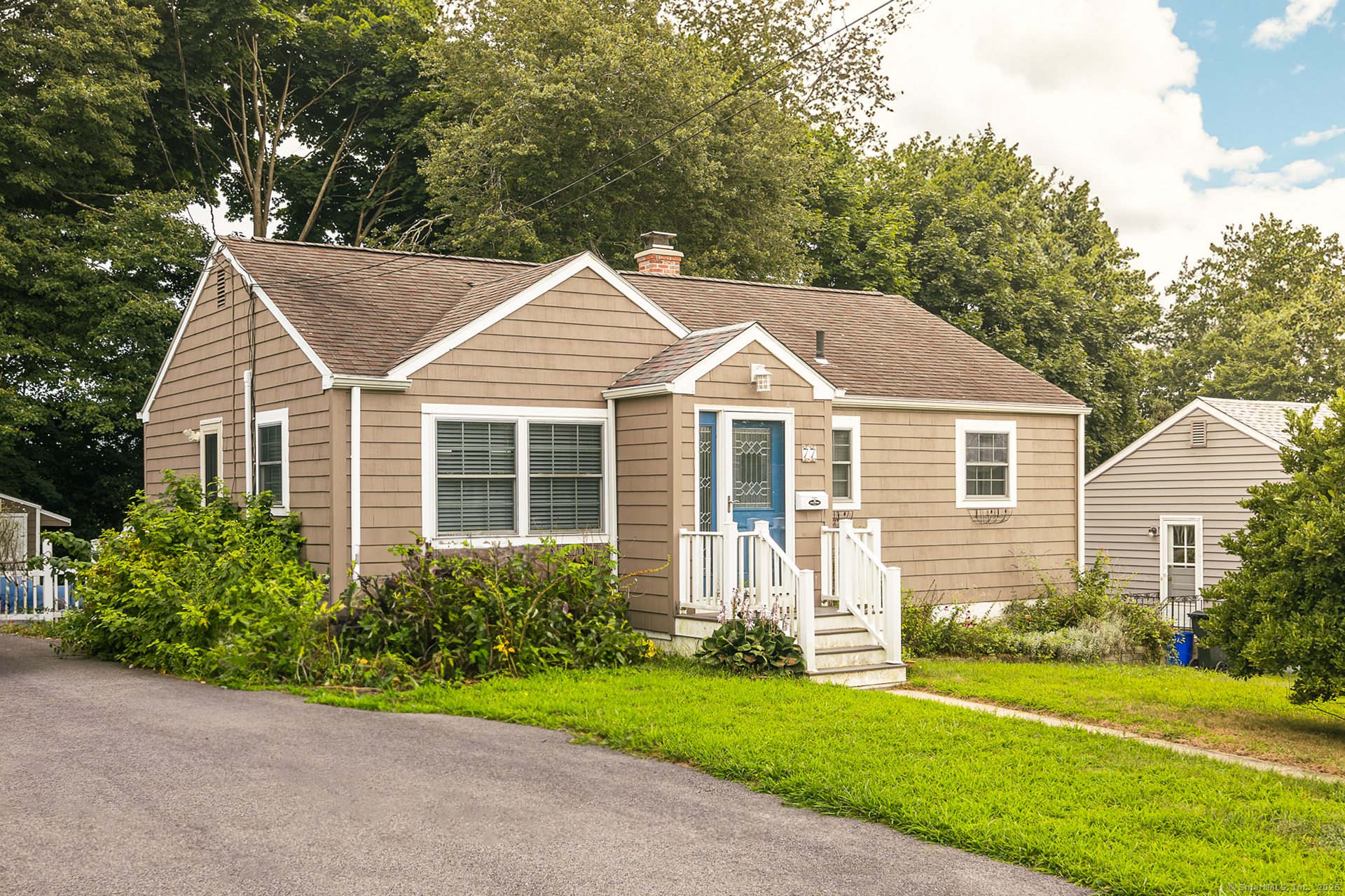 New London, Connecticut, 06320, United States, 2 Bedrooms Bedrooms, ,2 BathroomsBathrooms,Residential,For Sale,1895689
