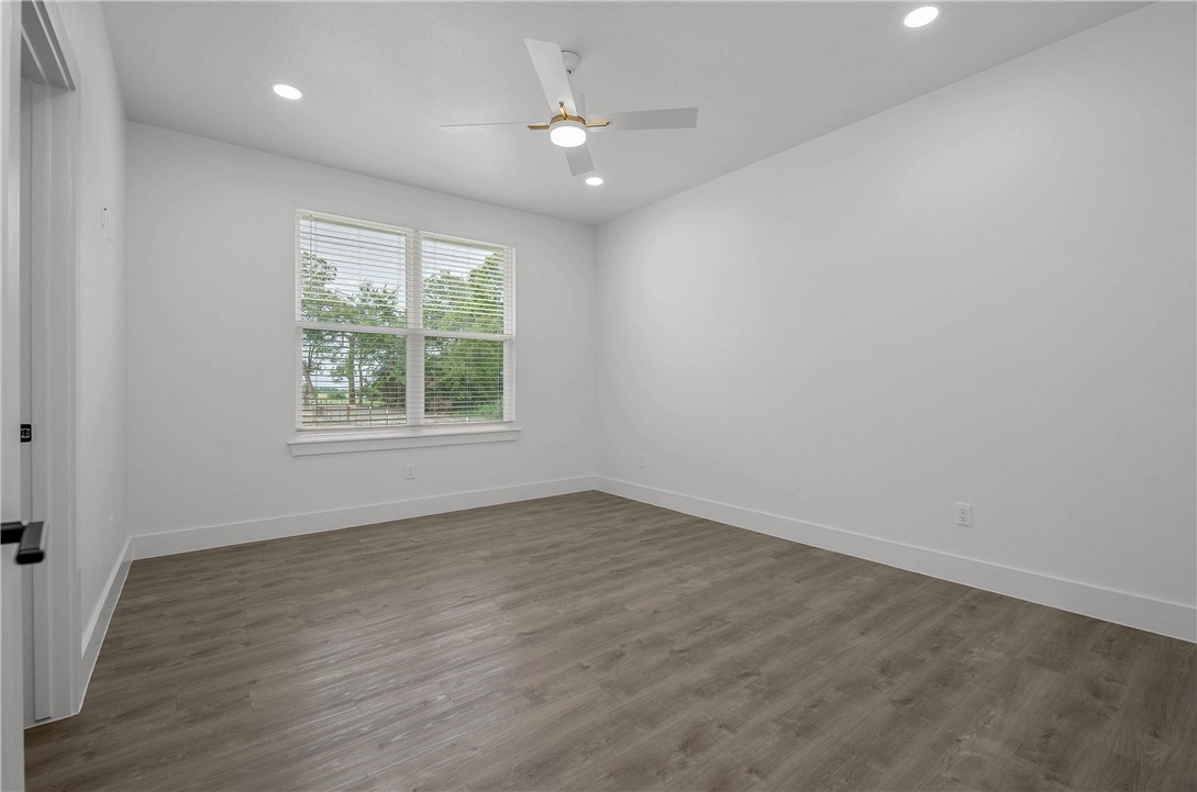 Franklin, Texas, 77856, United States, 4 Bedrooms Bedrooms, ,4 BathroomsBathrooms,Residential,For Sale,1982097