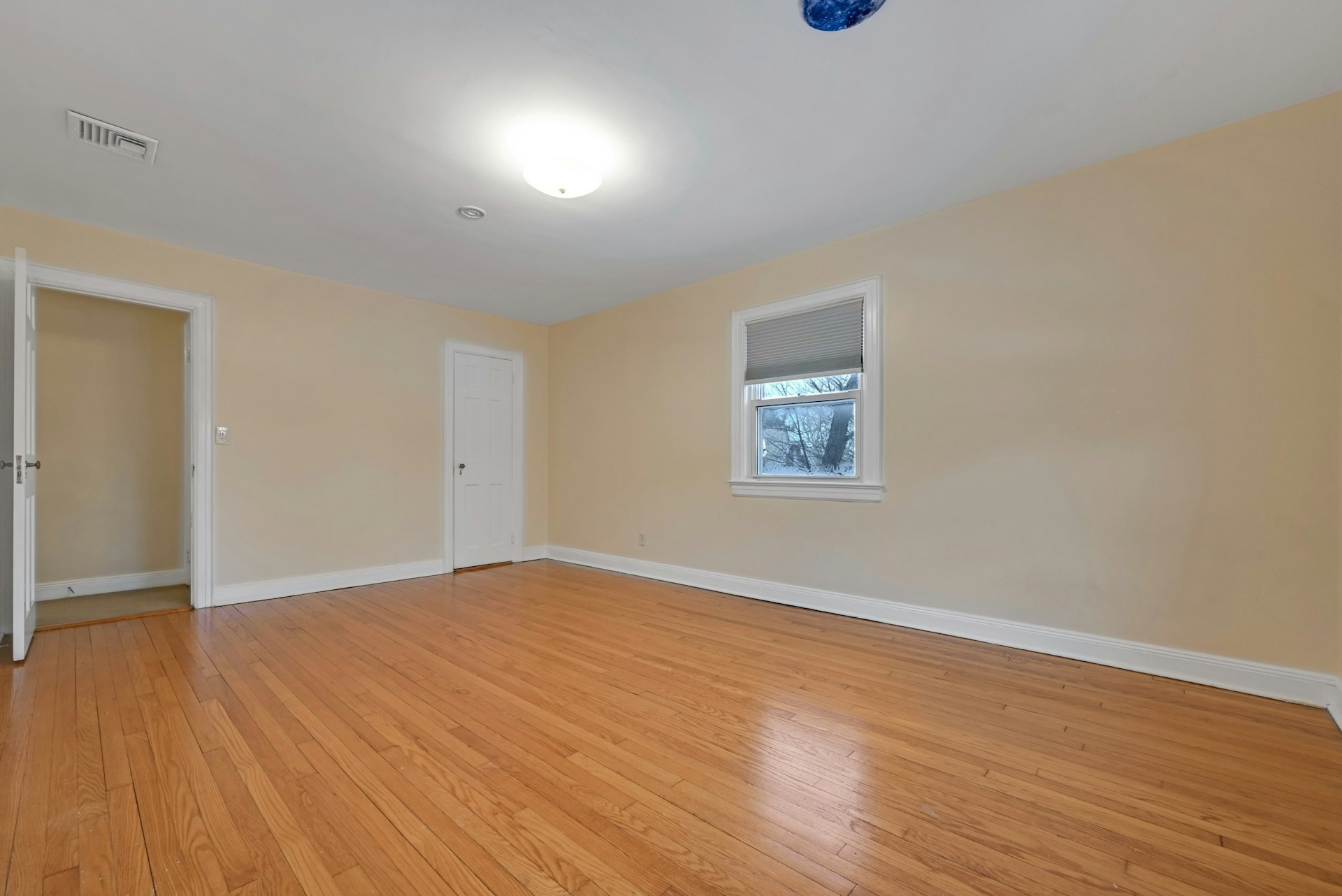  40 Clinton Avenue, Tenafly, NJ, 07670 - 物件實景