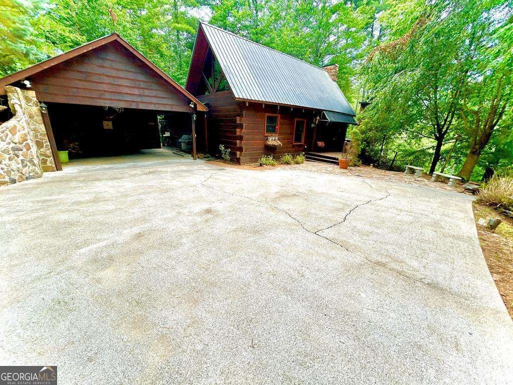 Blue Ridge, Georgia, 30513, United States, 5 Bedrooms Bedrooms, ,3 BathroomsBathrooms,Residential,For Sale,1859014