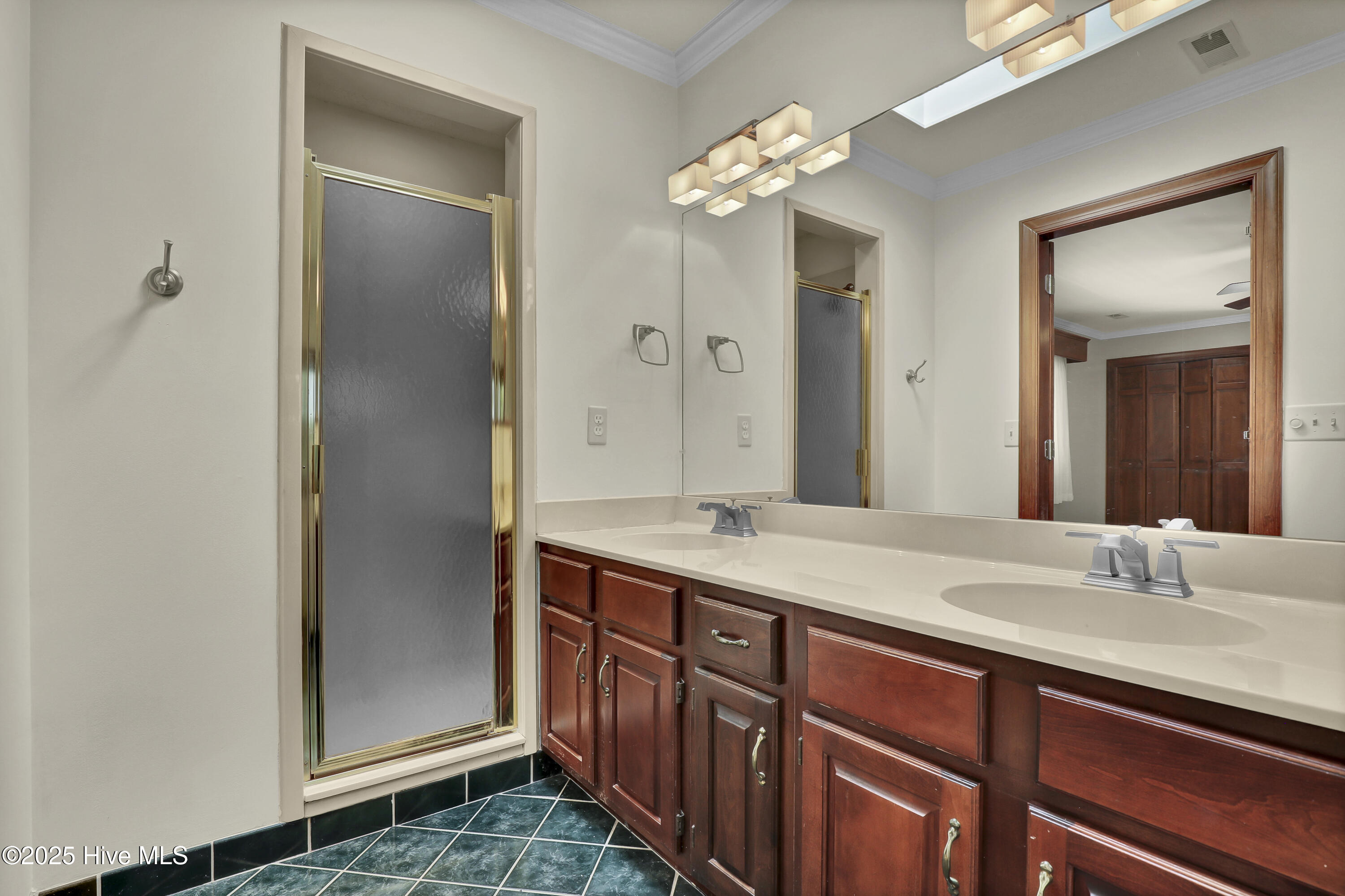 Hampstead, North Carolina, 28443, United States, 3 Bedrooms Bedrooms, ,2 BathroomsBathrooms,Residential,For Sale,1941728