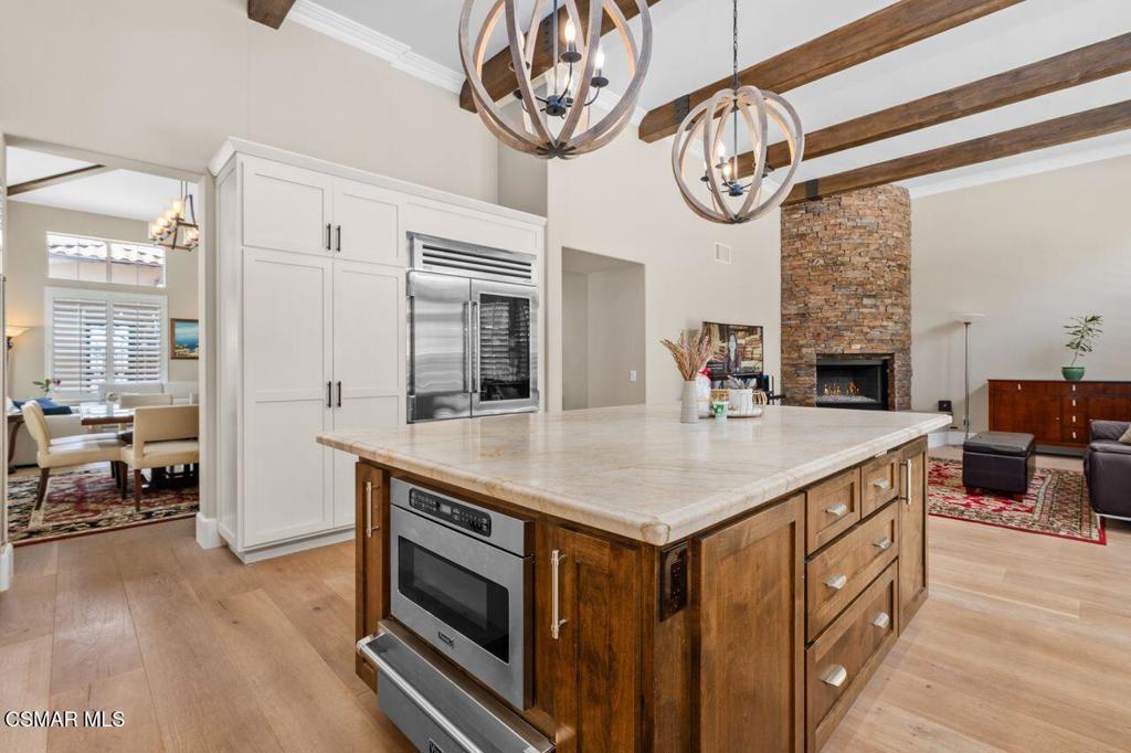 Thousand Oaks, California, 91362, United States, 4 Bedrooms Bedrooms, ,3 BathroomsBathrooms,Residential,For Sale,1926515
