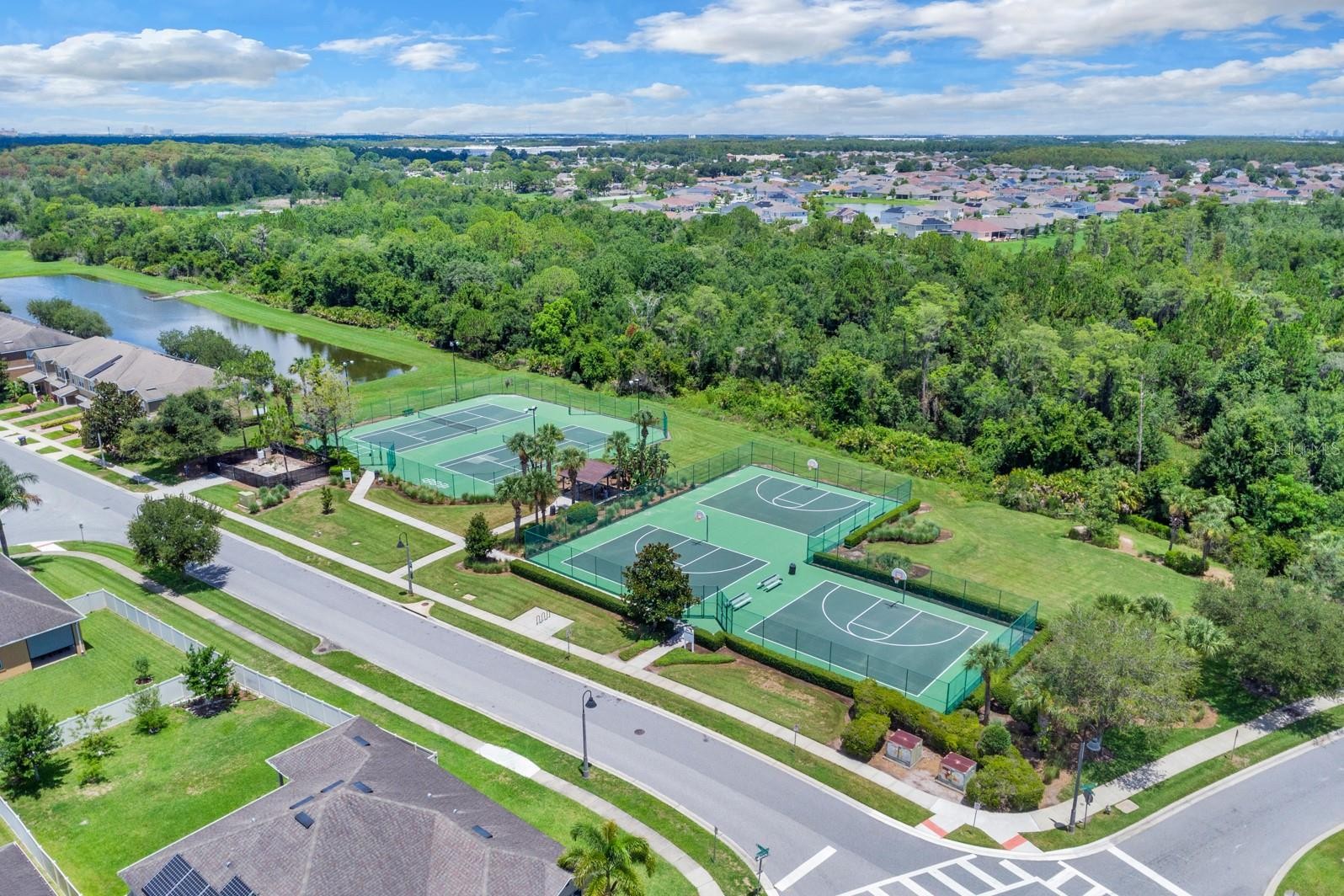 ORLANDO, Florida, 32824, United States, 4 Bedrooms Bedrooms, ,3 BathroomsBathrooms,Residential,For Sale,1879509
