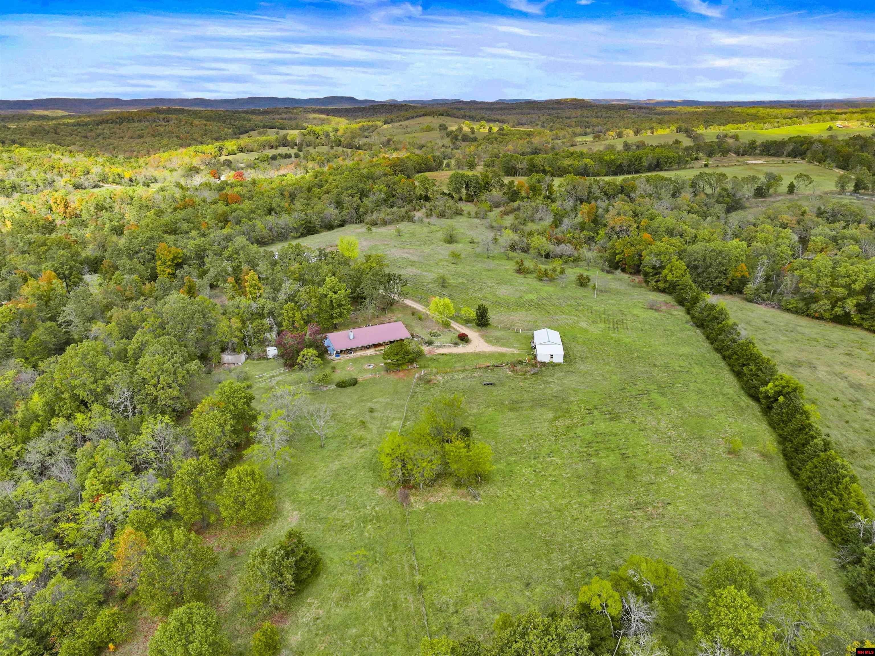 Theodosia, Missouri, 65761, United States, 3 Bedrooms Bedrooms, ,2 BathroomsBathrooms,Residential,For Sale,1986107