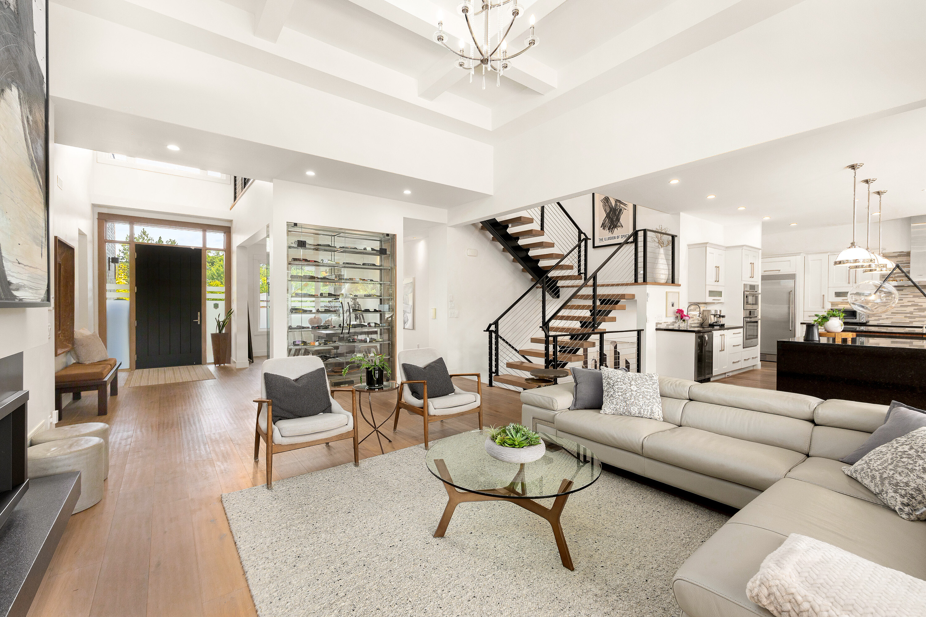  Stunning Modern Home - 物件實景