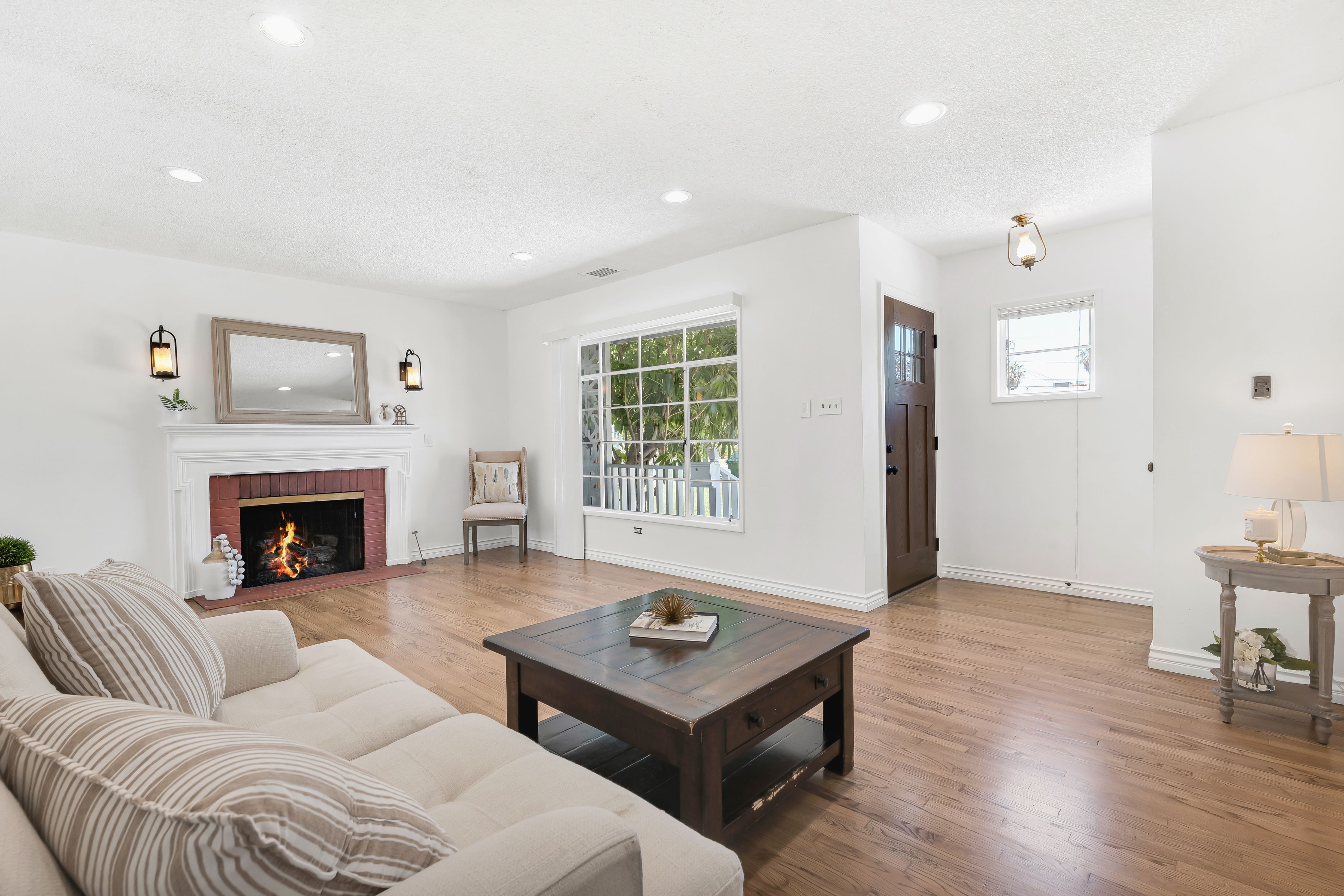  Timeless Charm in Winnetka - 物件實景