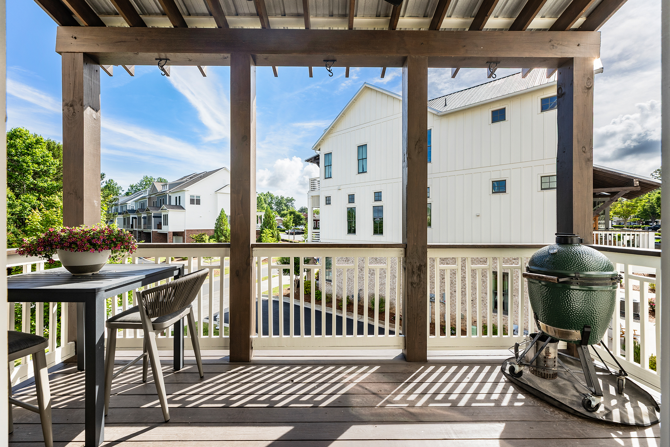  Charming Four-Level Townhome with Rooftop Retreat - 物件實景