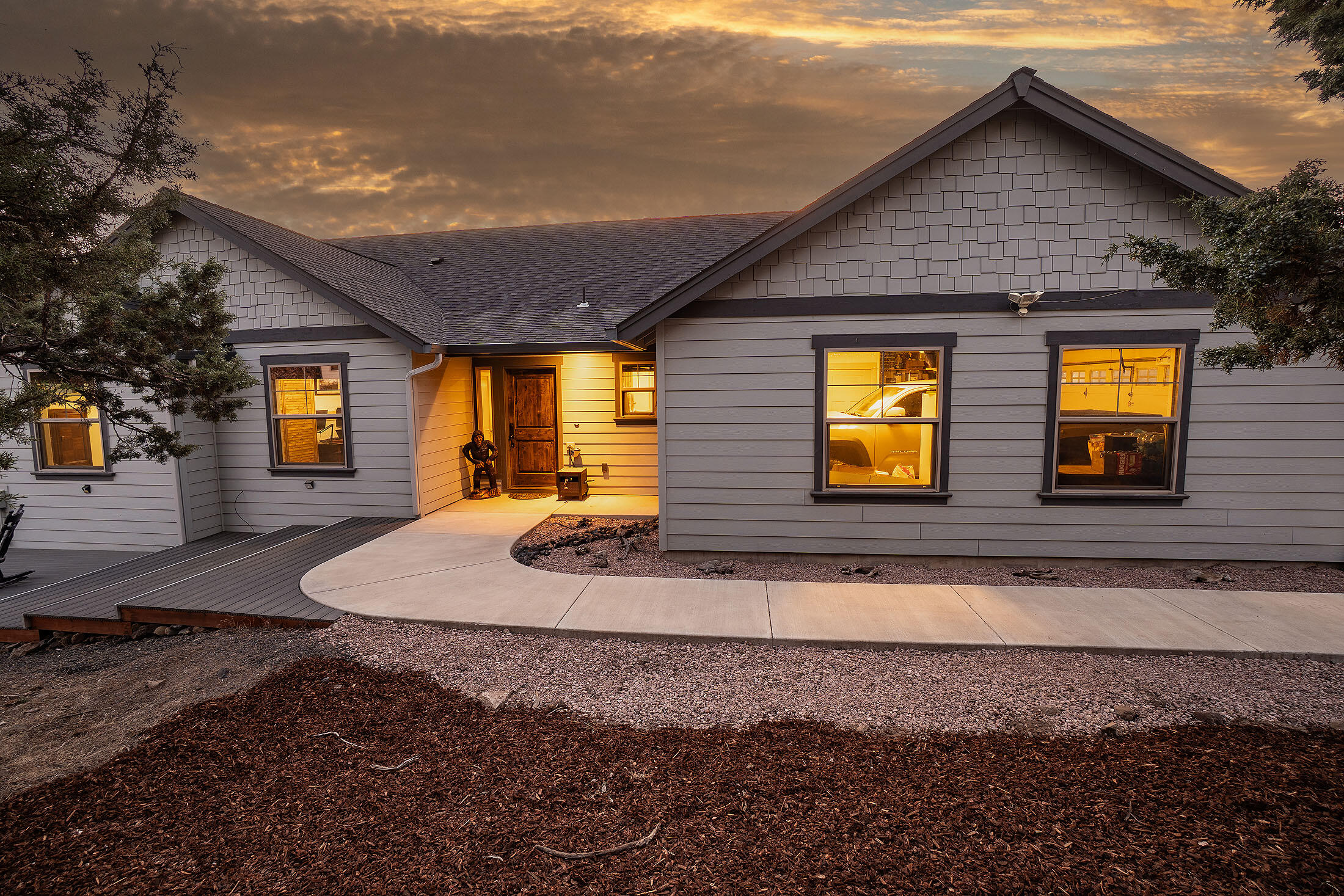 Prineville, Oregon, 97754, United States, 3 Bedrooms Bedrooms, ,2 BathroomsBathrooms,Residential,For Sale,1903608