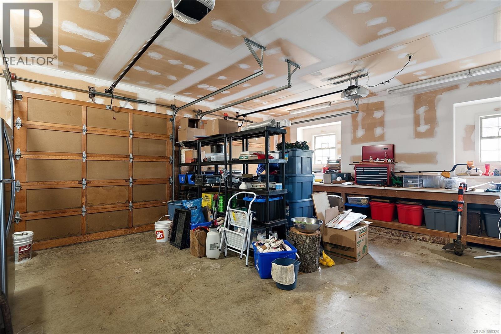 NORTH SAANICH, British Columbia, V8L 5L6, CA, 5 Bedrooms Bedrooms, ,5 BathroomsBathrooms,Residential,For Sale,1903905