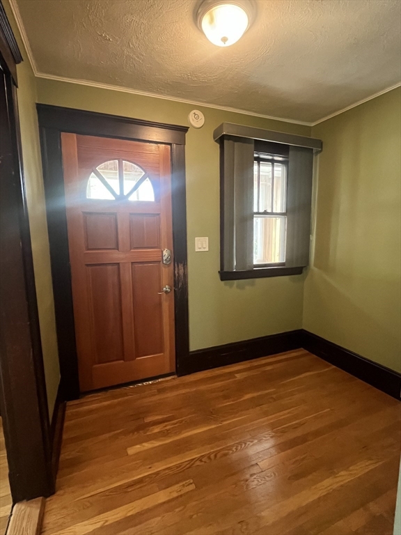 Everett, Massachusetts, 02149, United States, 3 Bedrooms Bedrooms, ,3 BathroomsBathrooms,Residential,For Sale,1923933