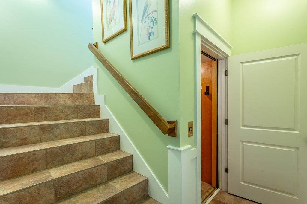 Saint George Island, Florida, 32328, United States, 5 Bedrooms Bedrooms, ,6 BathroomsBathrooms,Residential,For Sale,1976248