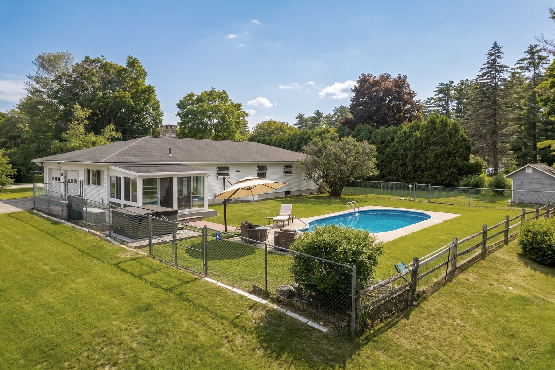  125 Maplewood Drive - 物件實景