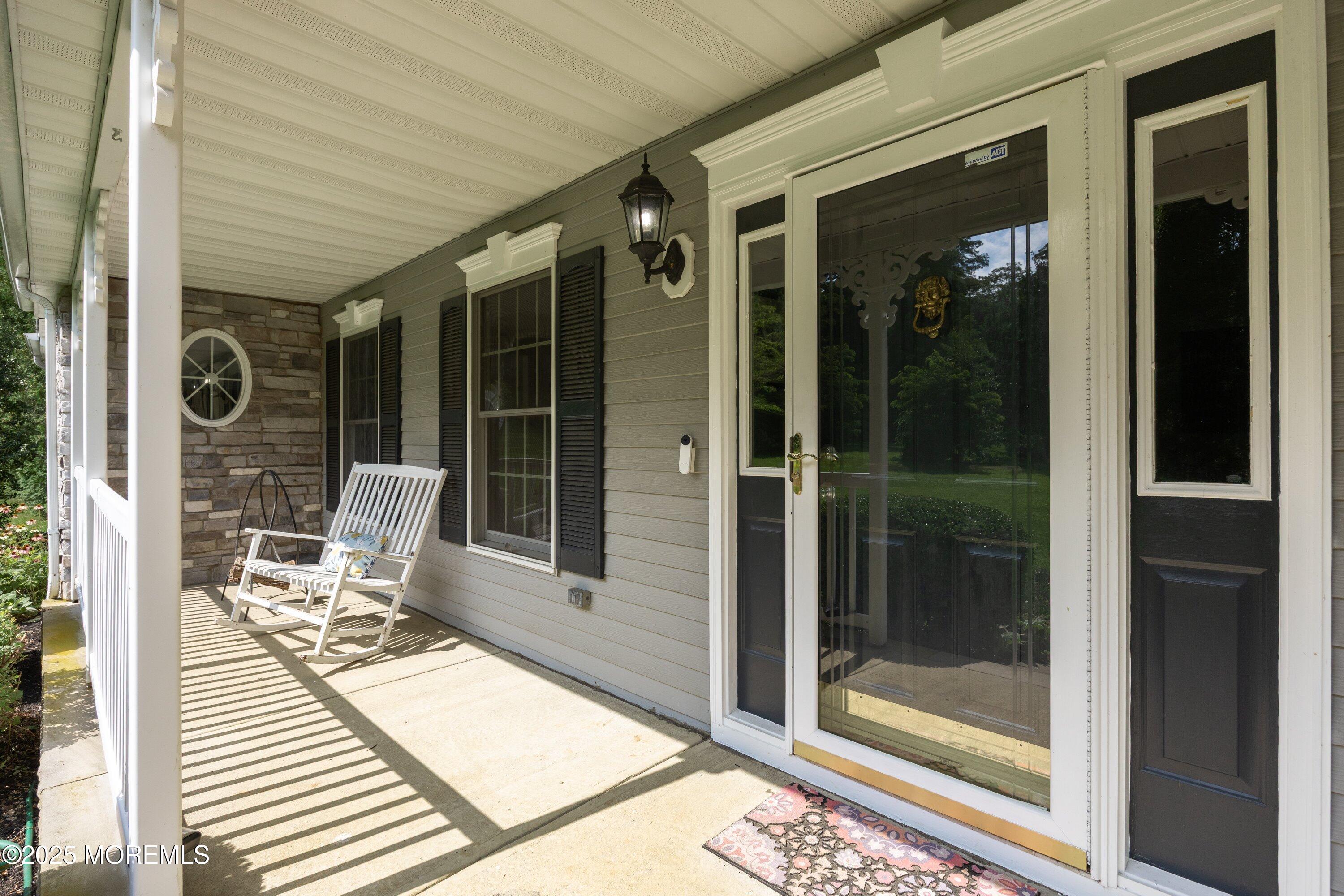 Cream Ridge, New Jersey, 08514, United States, 4 Bedrooms Bedrooms, ,3 BathroomsBathrooms,Residential,For Sale,1904272