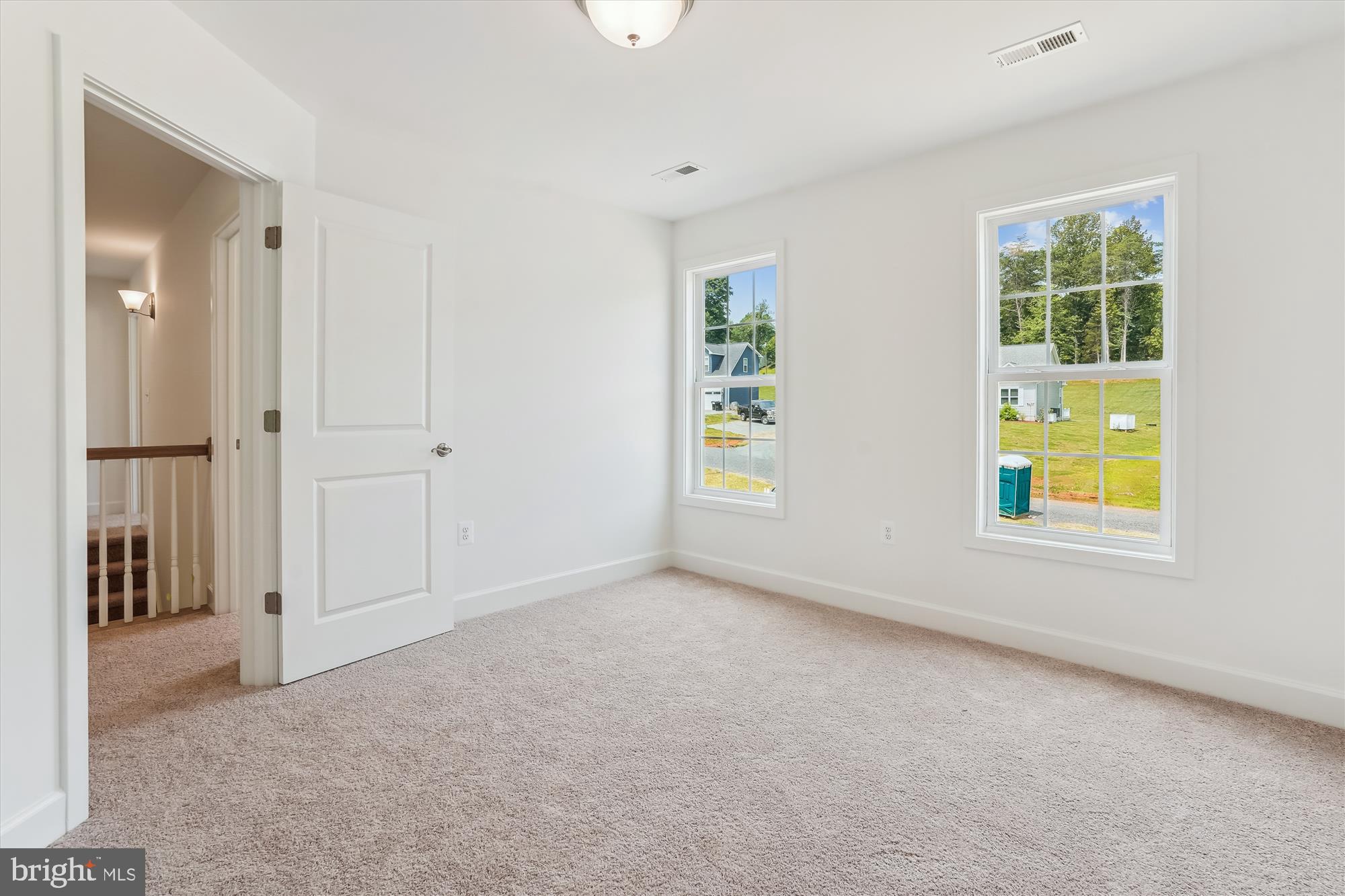 Culpeper, Virginia, 22701, United States, 4 Bedrooms Bedrooms, ,3 BathroomsBathrooms,Residential,For Sale,1974378