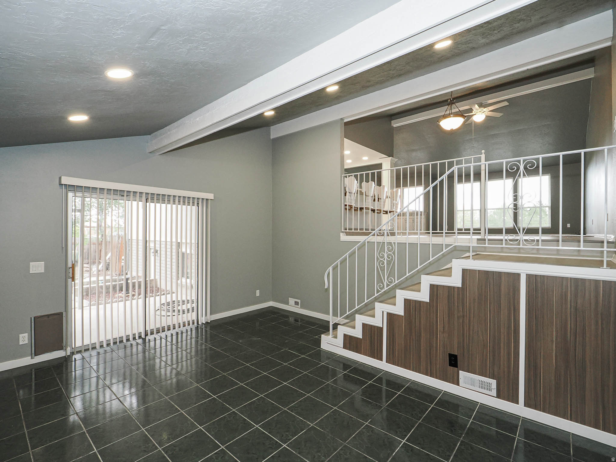 Taylorsville, Utah, 84118, United States, 4 Bedrooms Bedrooms, ,1 BathroomBathrooms,Residential,For Sale,1987472