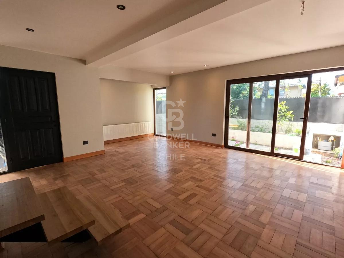Vitacura, Chile, 3 Bedrooms Bedrooms, ,3 BathroomsBathrooms,Residential,For Sale,1901208