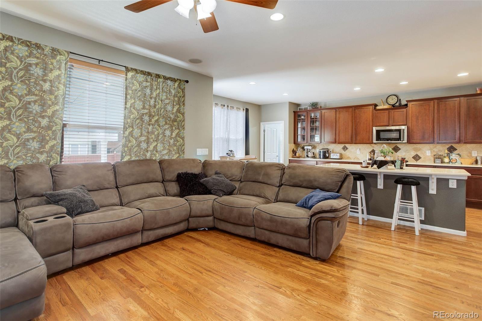 Commerce City, Colorado, 80022, United States, 3 Bedrooms Bedrooms, ,4 BathroomsBathrooms,Residential,For Sale,1785914