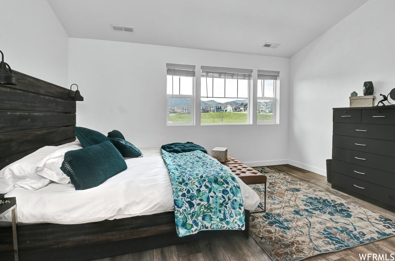 7639 S Bear Gulch Rd, West Jordan, Utah, 84081, United States, 3 Bedrooms Bedrooms, ,3 BathroomsBathrooms,Residential,For Sale,7639 S Bear Gulch Rd,1663668