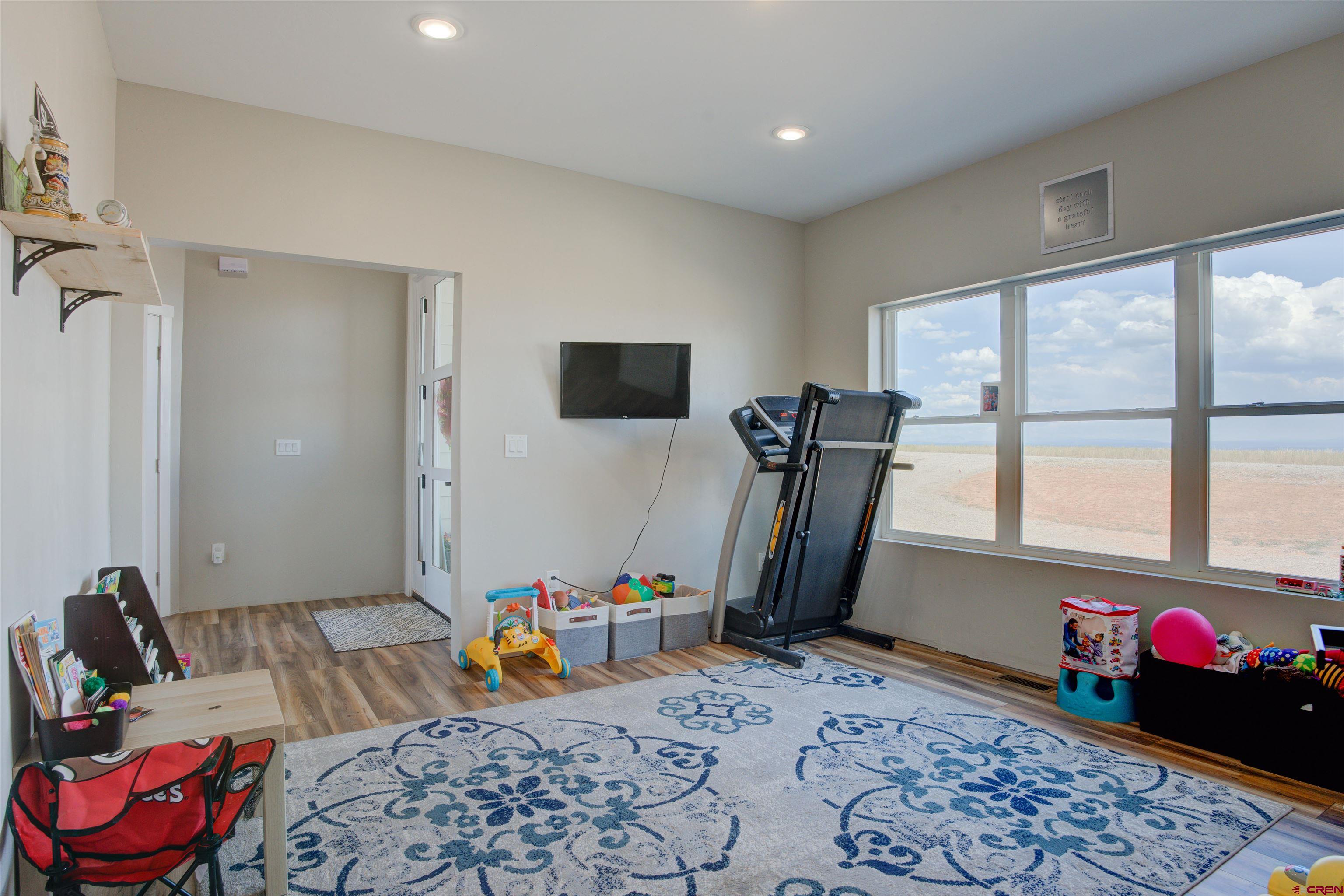 Cortez, Colorado, 81321, United States, 3 Bedrooms Bedrooms, ,3 BathroomsBathrooms,Residential,For Sale,1929153